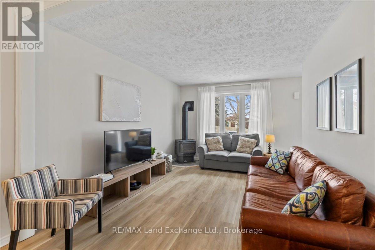 283 BRICKER STREET - 8