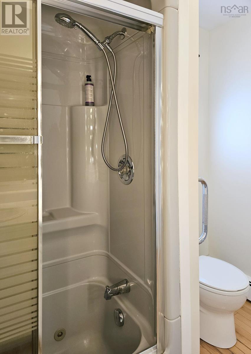 Property 22 of 49 of 2865 Highway 340