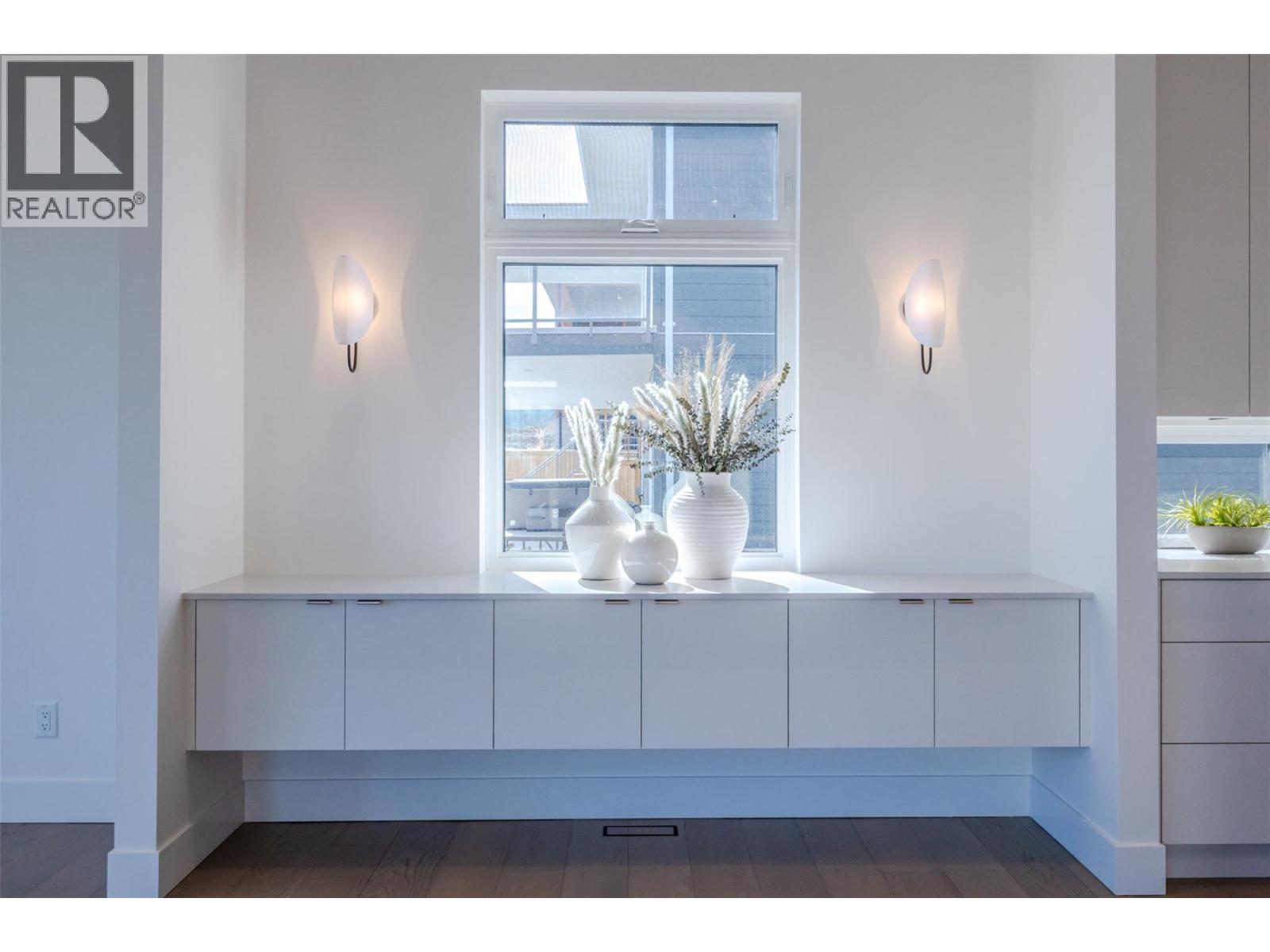  17579 SANBORN Street, Summerland