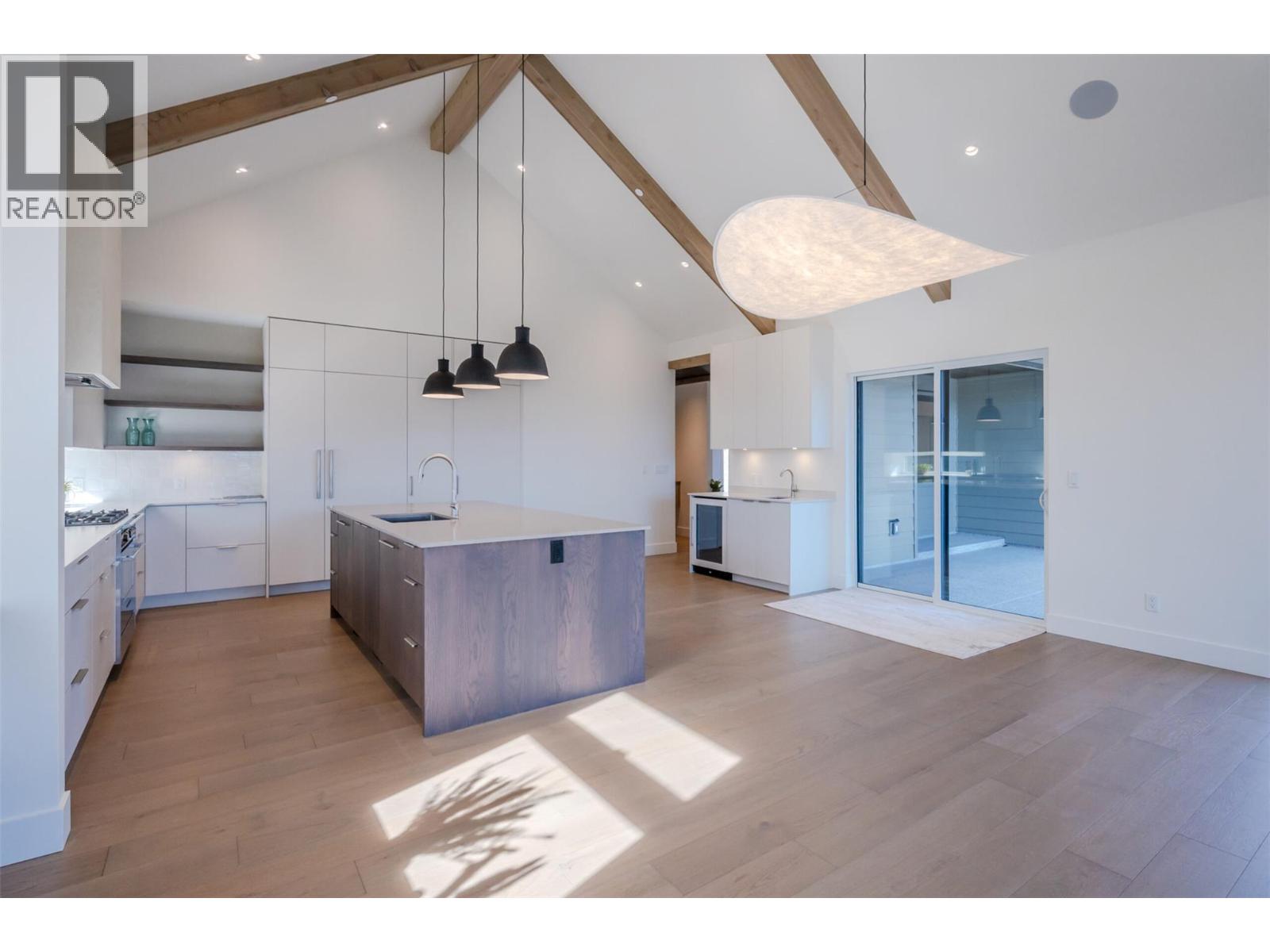  17579 SANBORN Street, Summerland