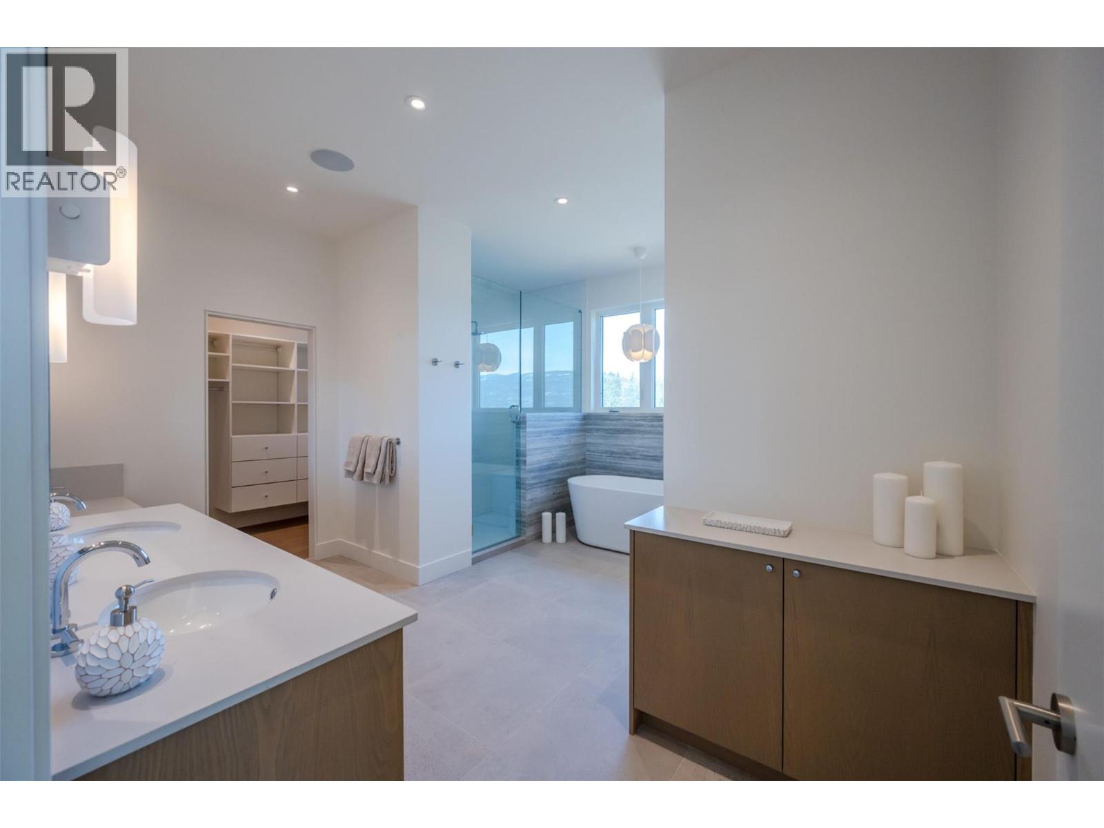  17579 SANBORN Street, Summerland