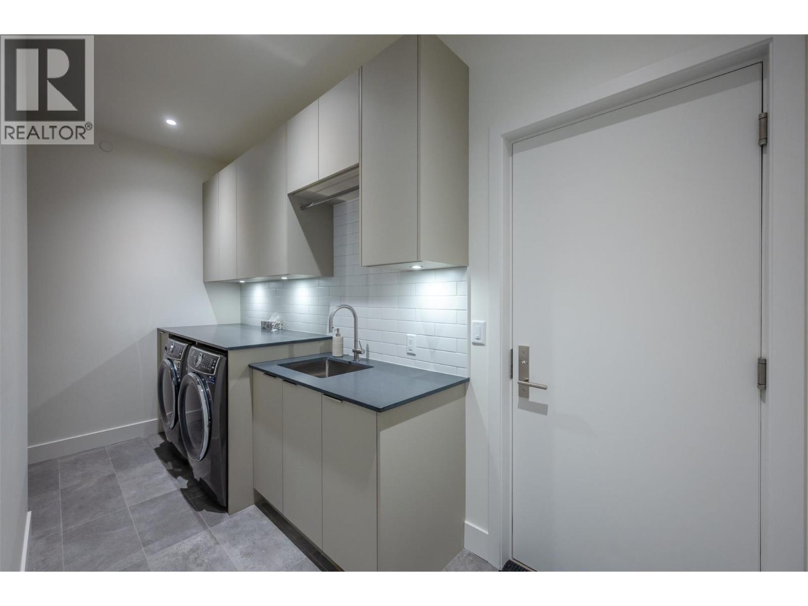  17579 SANBORN Street, Summerland