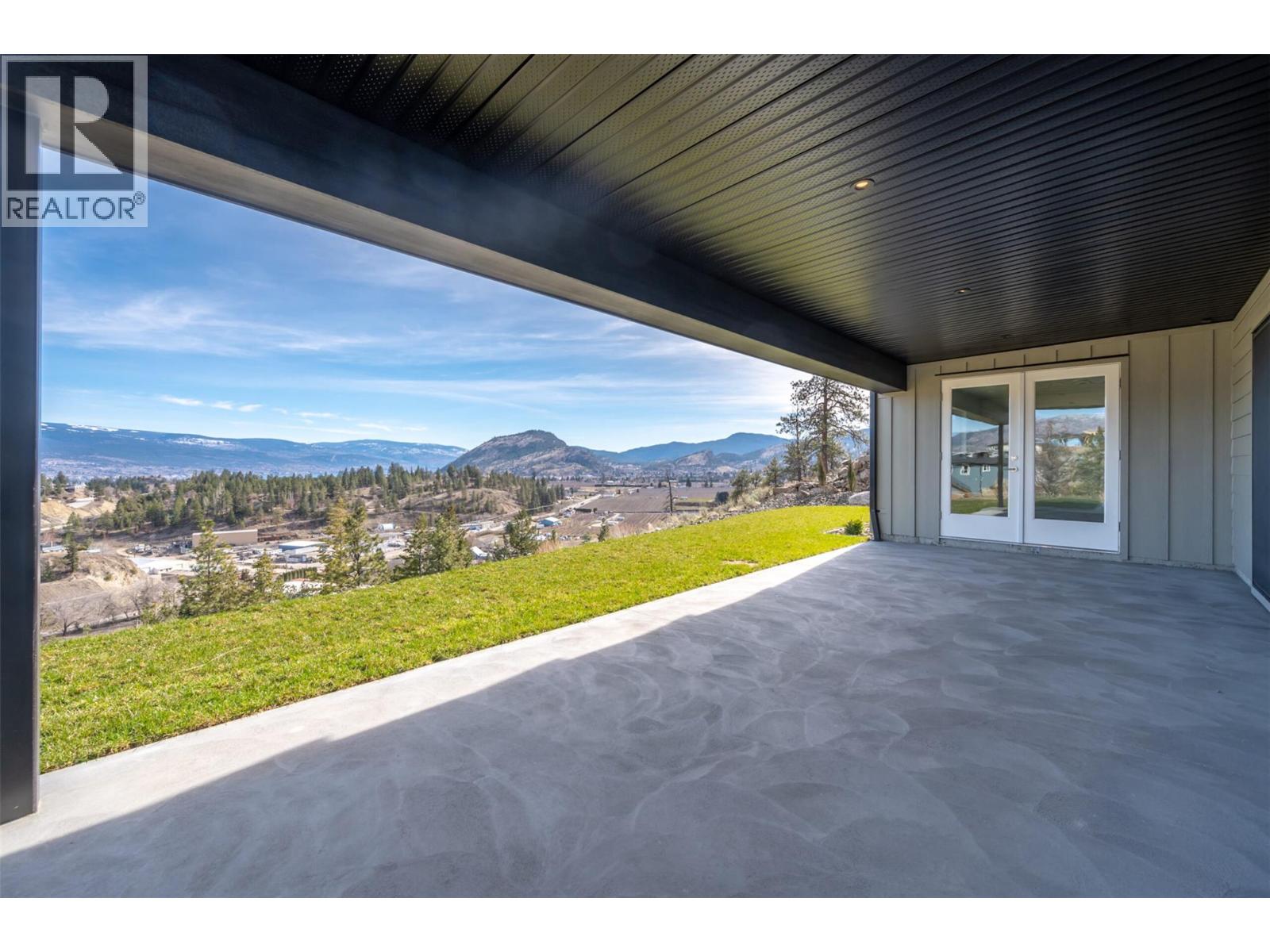  17579 SANBORN Street, Summerland