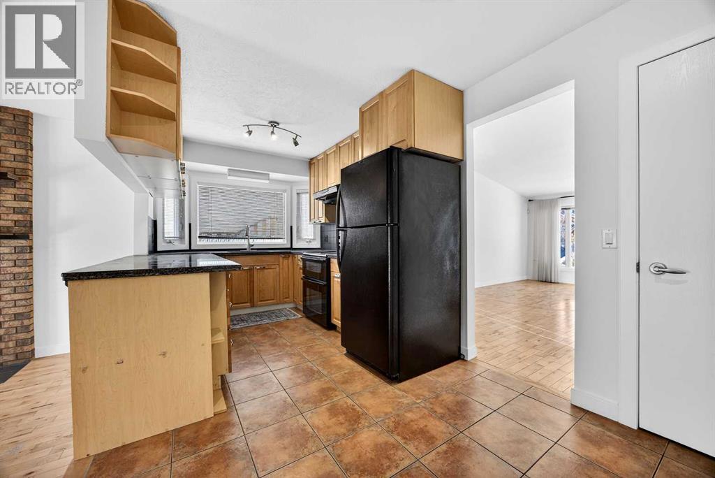 Single Family House Bungalow for Sale in  Bermuda Drive NW Beddington Heights Calgary 