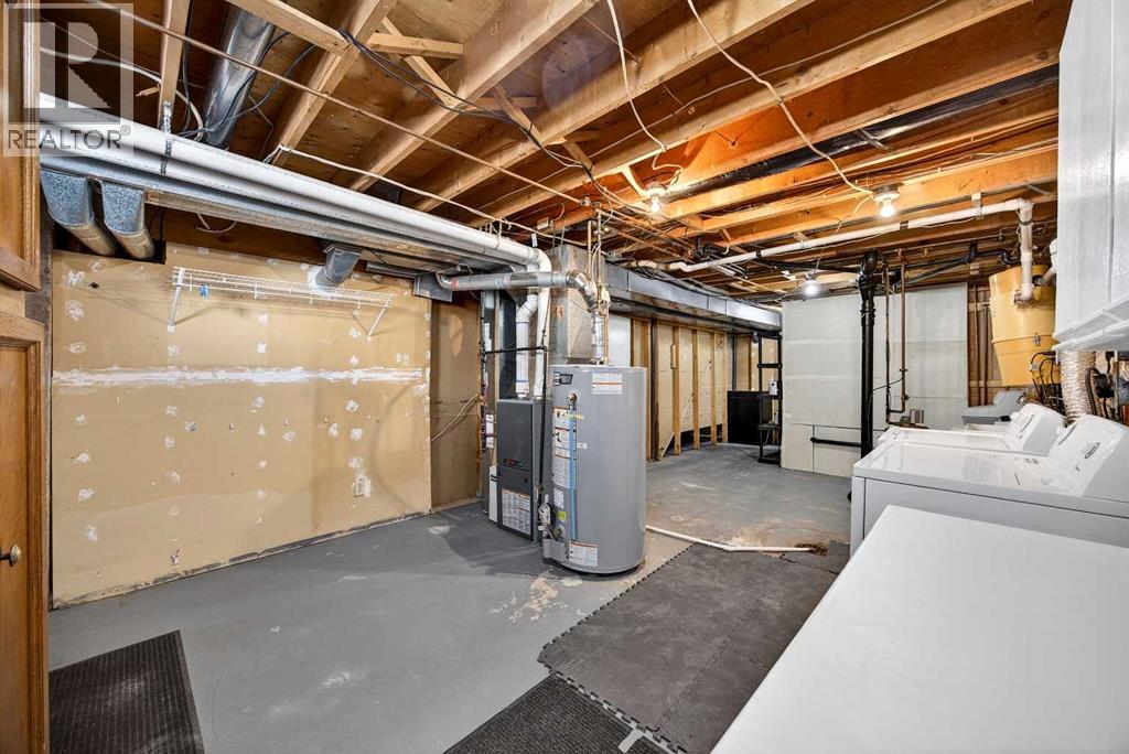 Single Family House Bungalow for Sale in  Bermuda Drive NW Beddington Heights Calgary 