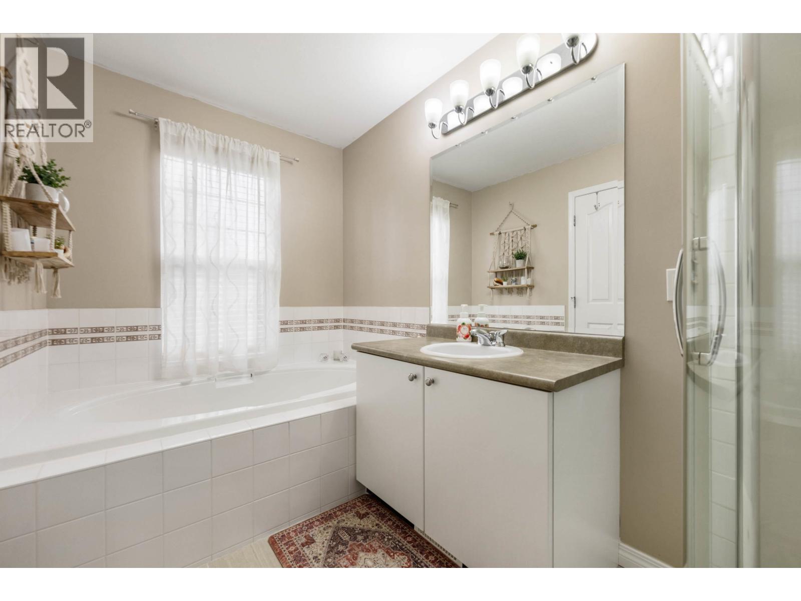 24320 102A AVENUE, Maple Ridge