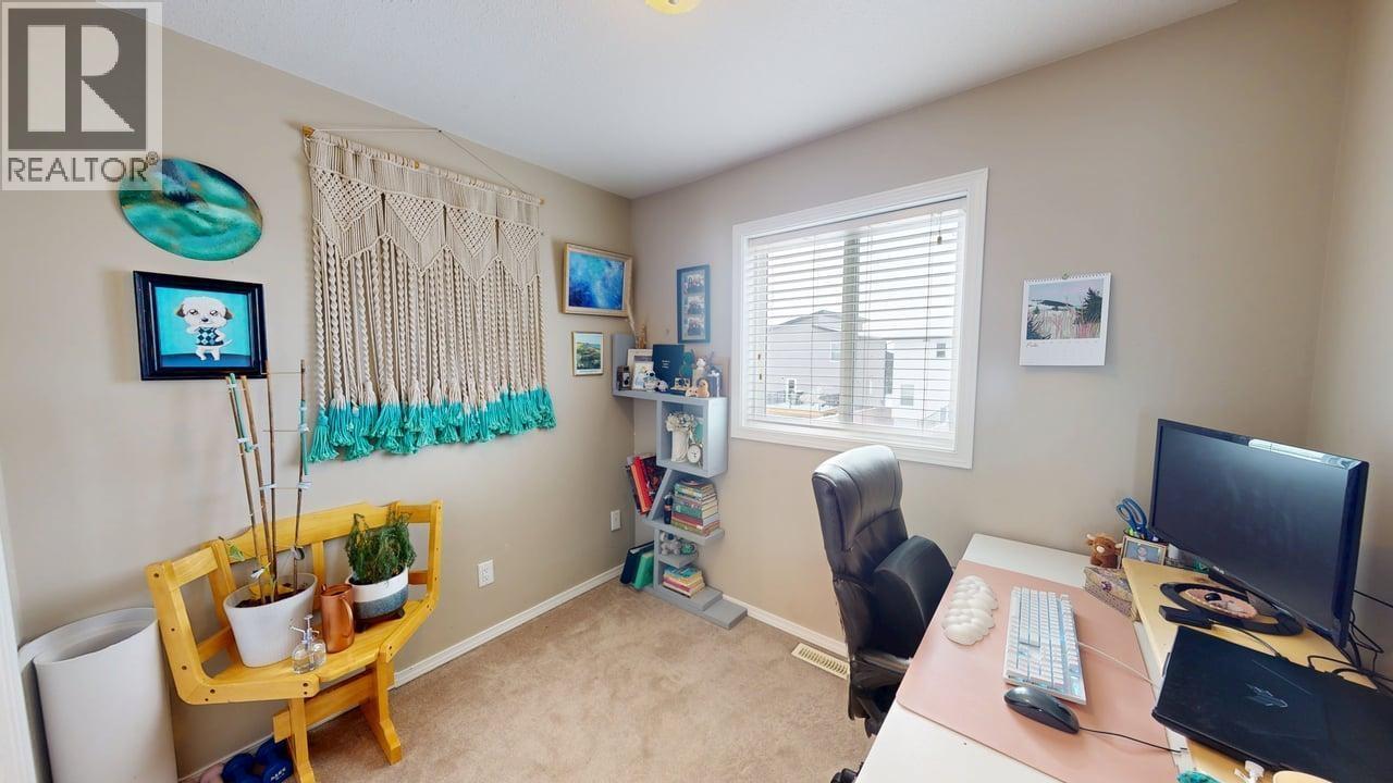 8033 88 AVENUE, Fort St. John