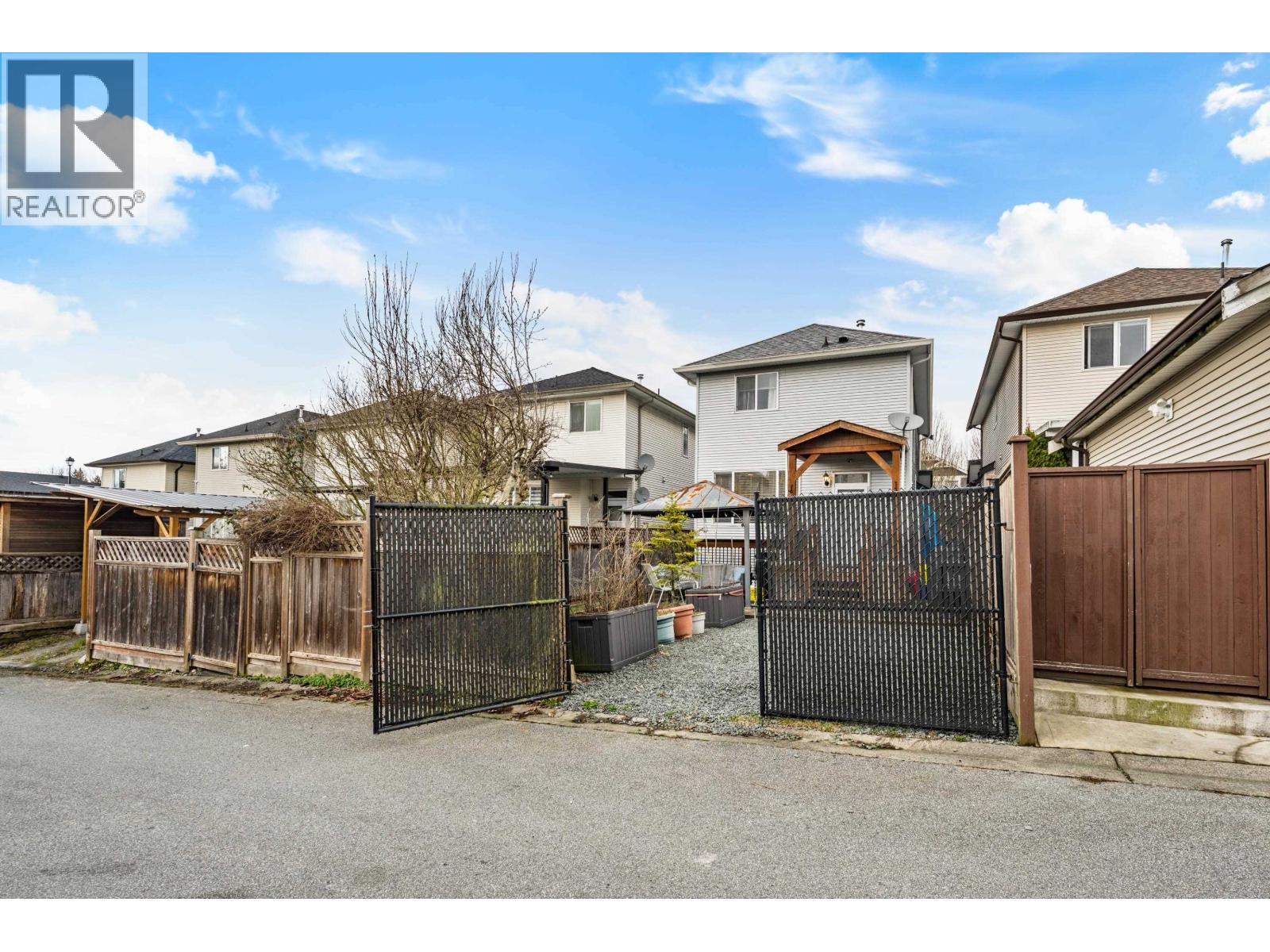 24320 102A AVENUE, Maple Ridge