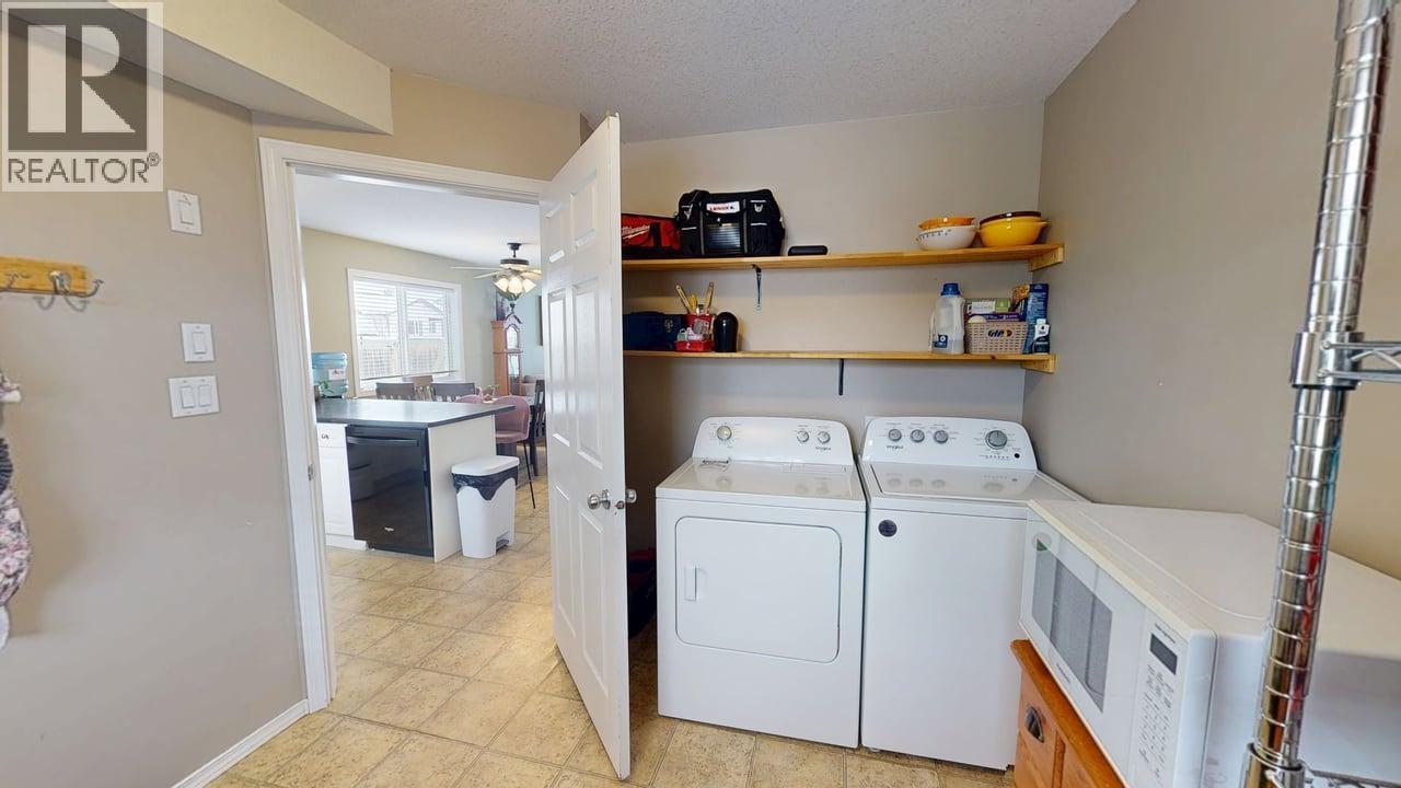 8033 88 AVENUE, Fort St. John