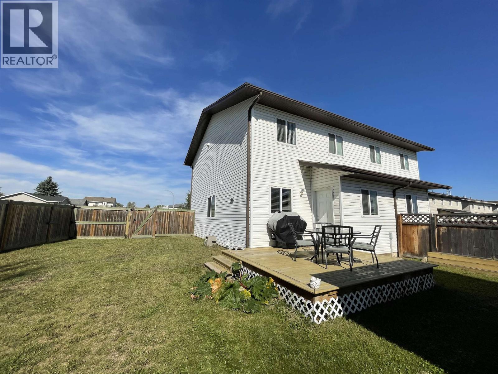 8033 88 AVENUE, Fort St. John
