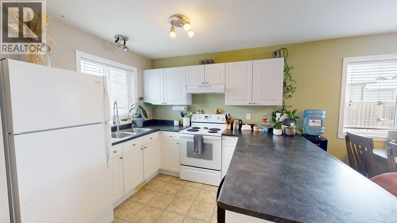 8033 88 AVENUE, Fort St. John