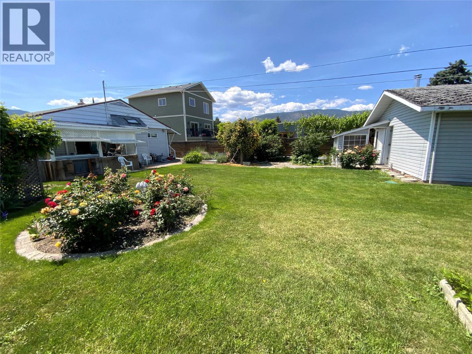  449 Conklin Avenue, Penticton
