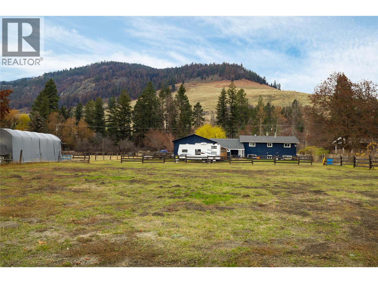  5712 6 Highway, Vernon