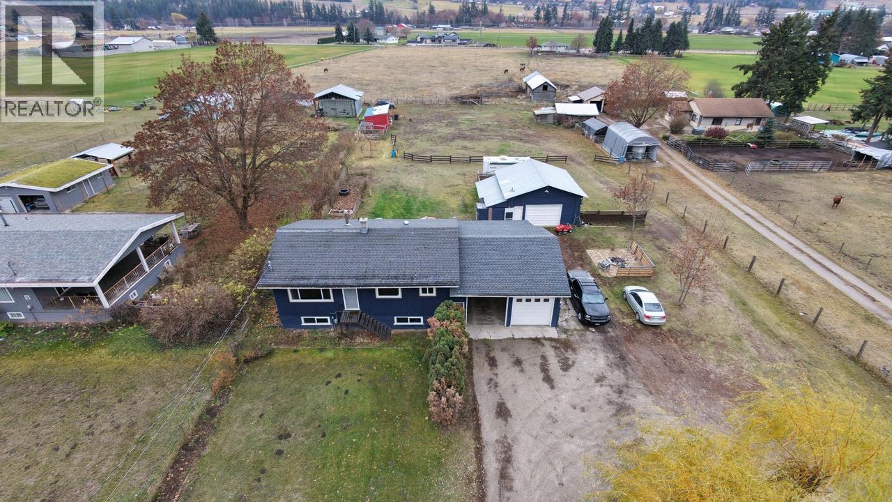  5712 6 Highway, Vernon