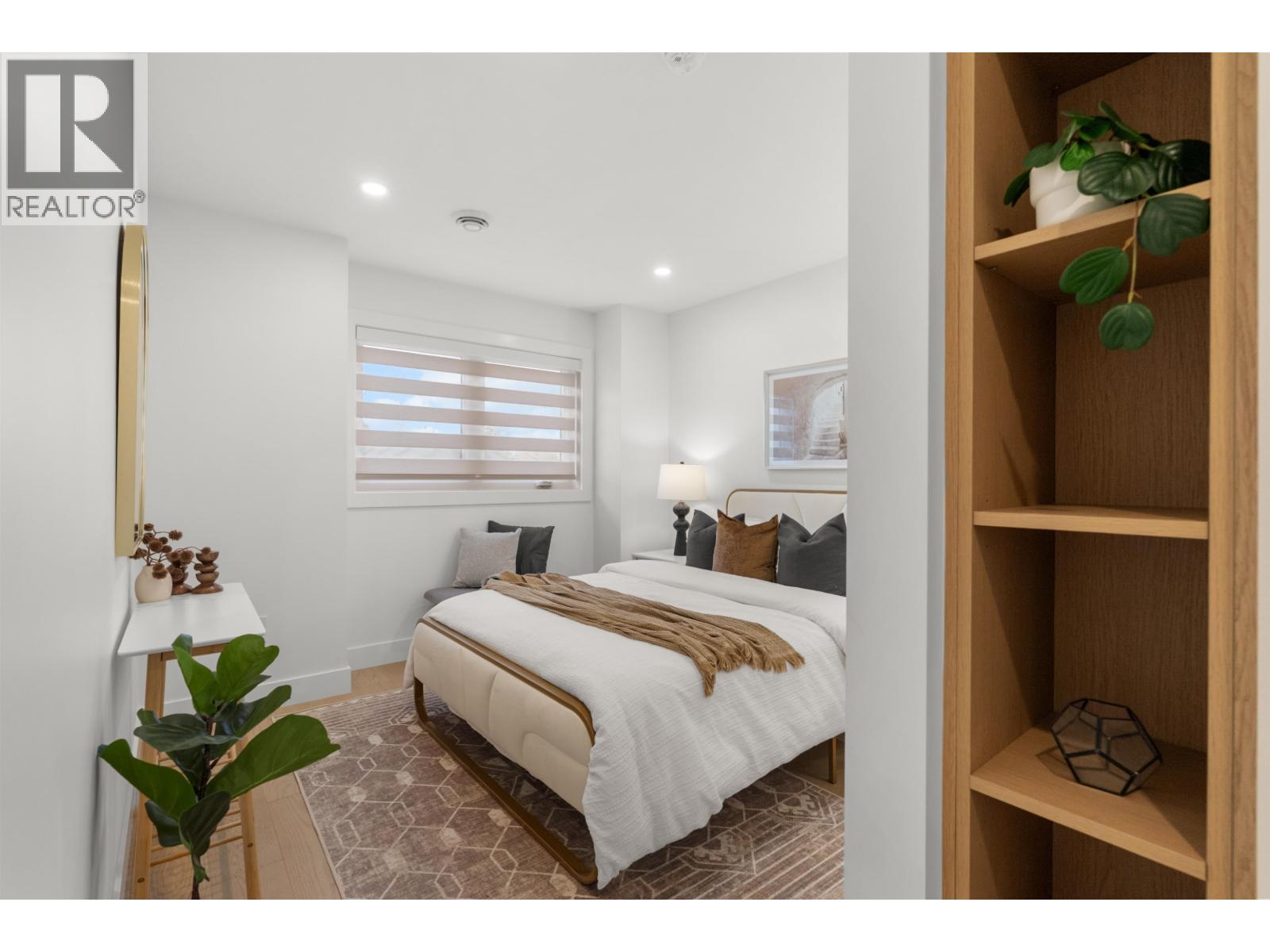 4816 42A AVENUE, Ladner