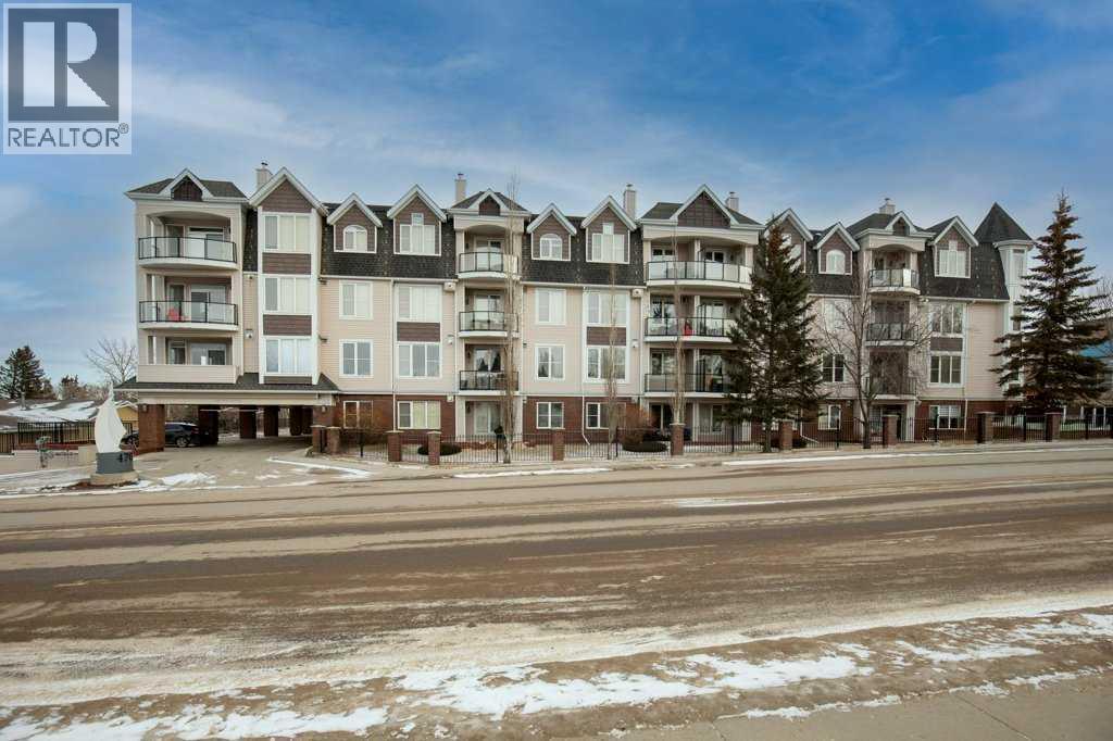 206, 4707 50 Street - Photo 3 of 25, Sylvan Lake, Alberta