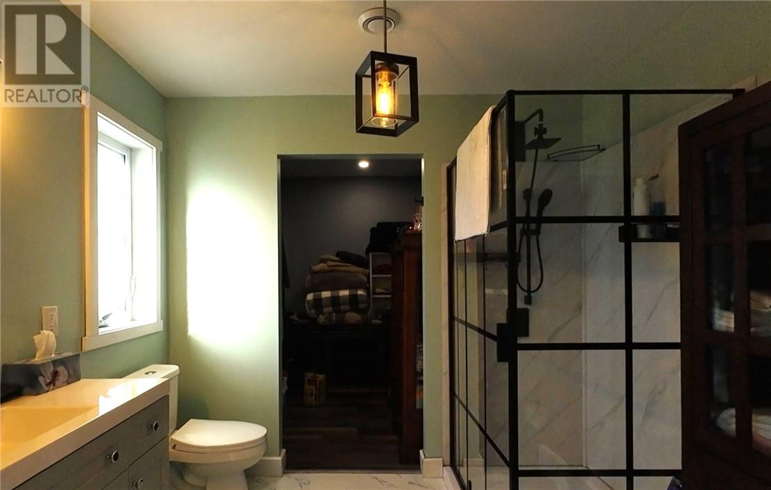 29 Vankoughnet  St. E., Little Current, Ontario, P0P1K0 — Photo 32