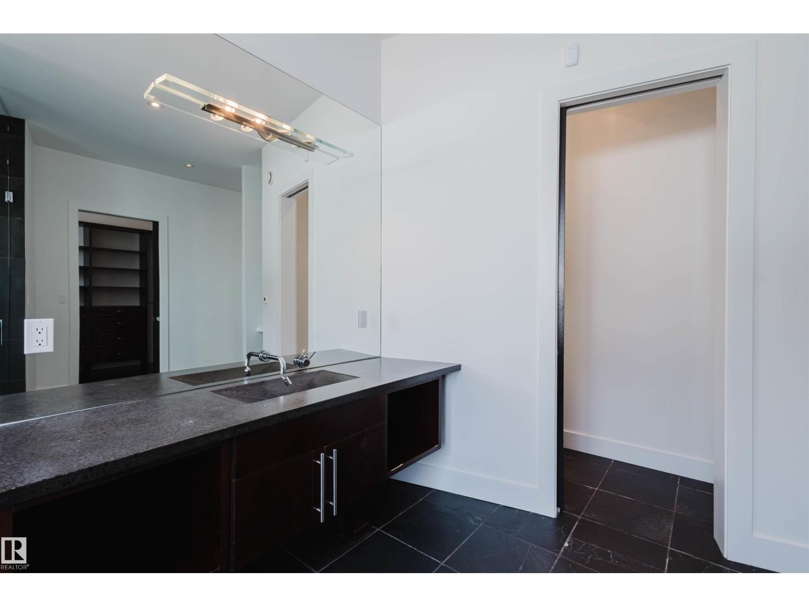 6307 125 ST NW - 28