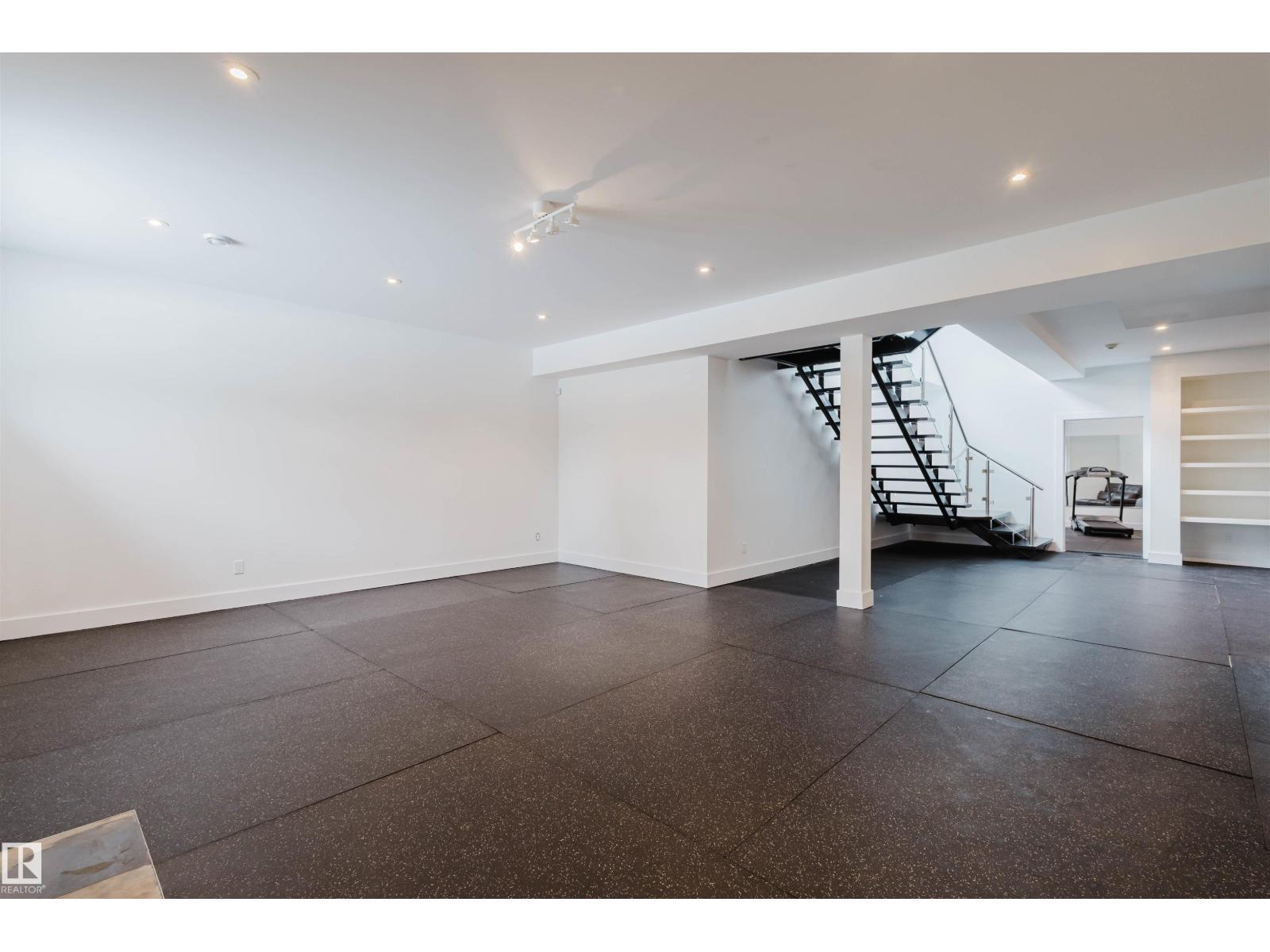 6307 125 ST NW - 46
