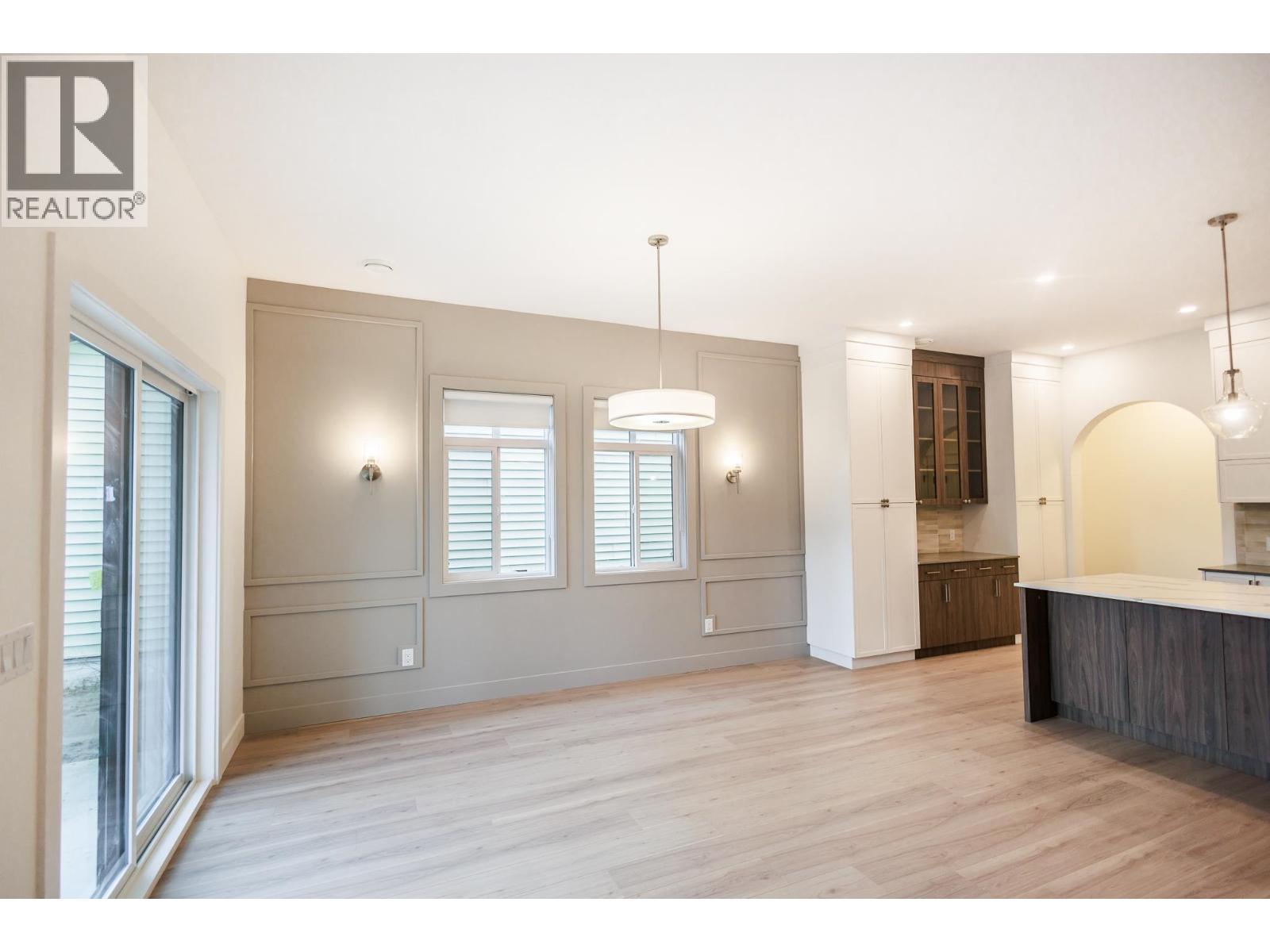 4004 NASH DRIVE - 22