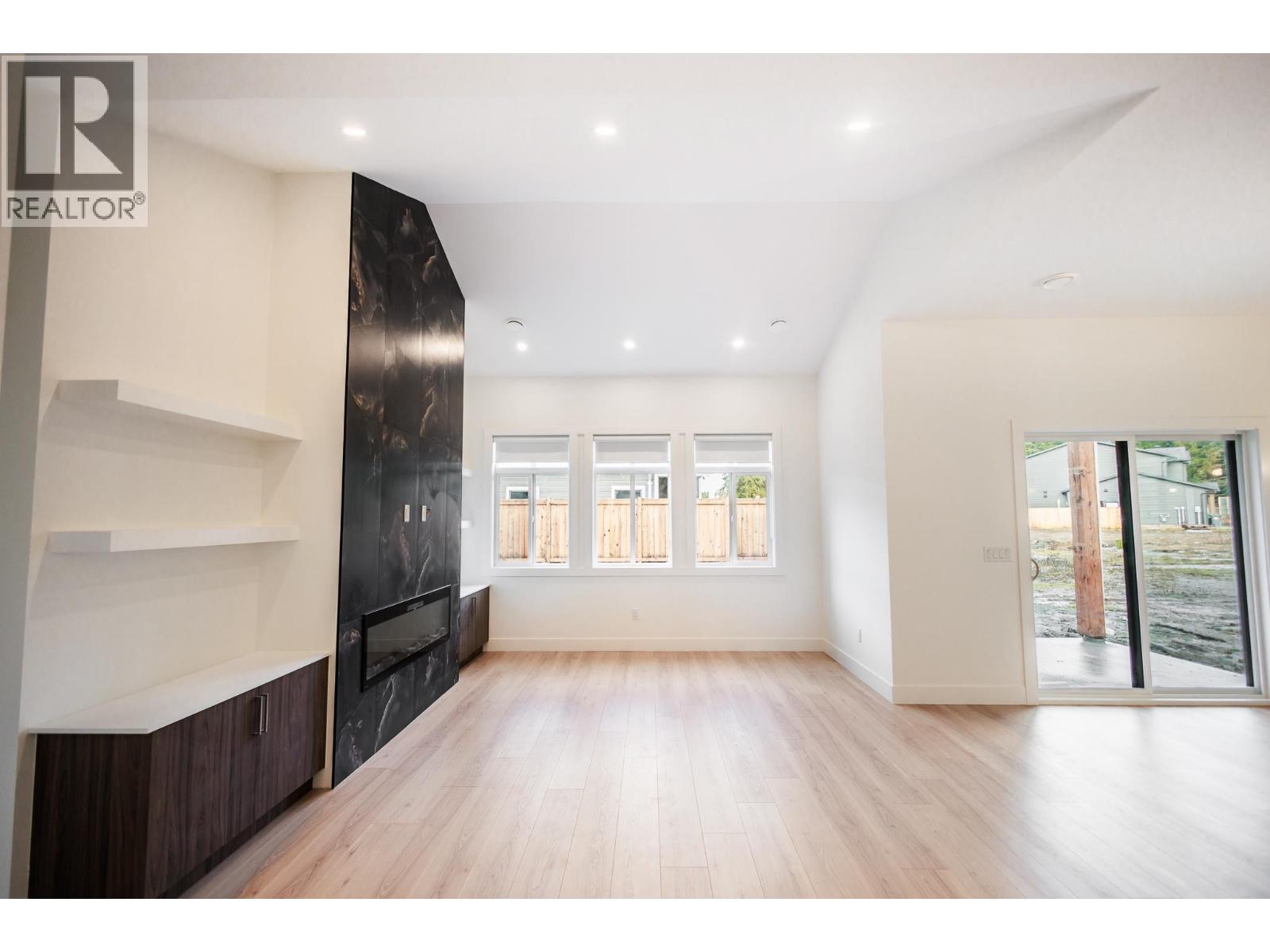 4004 NASH DRIVE - 20