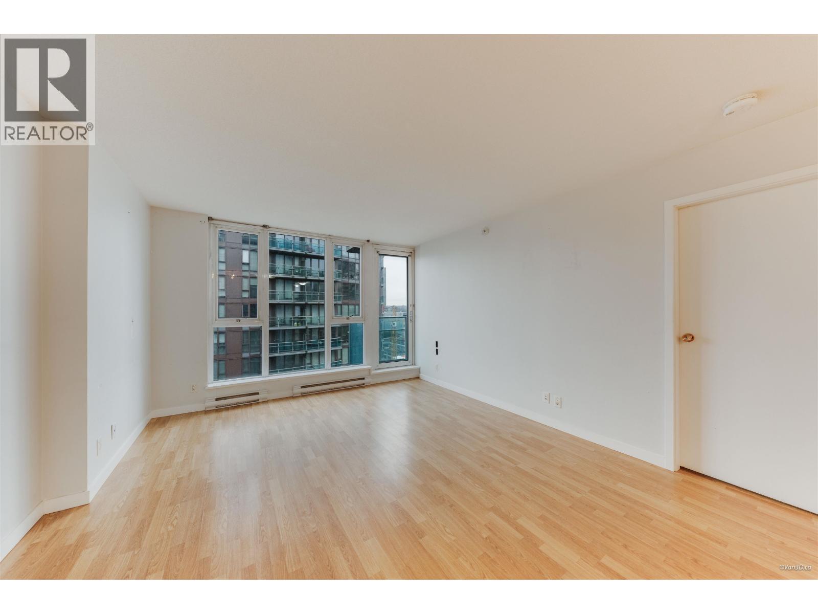 2111 788 HAMILTON STREET - Photo 3 of 38, Vancouver, British Columbia