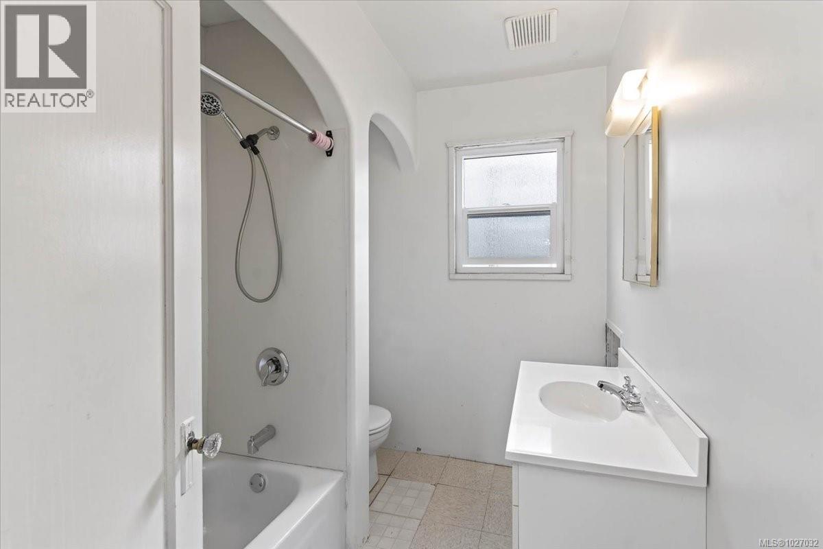 2878 2nd Ave, Port Alberni