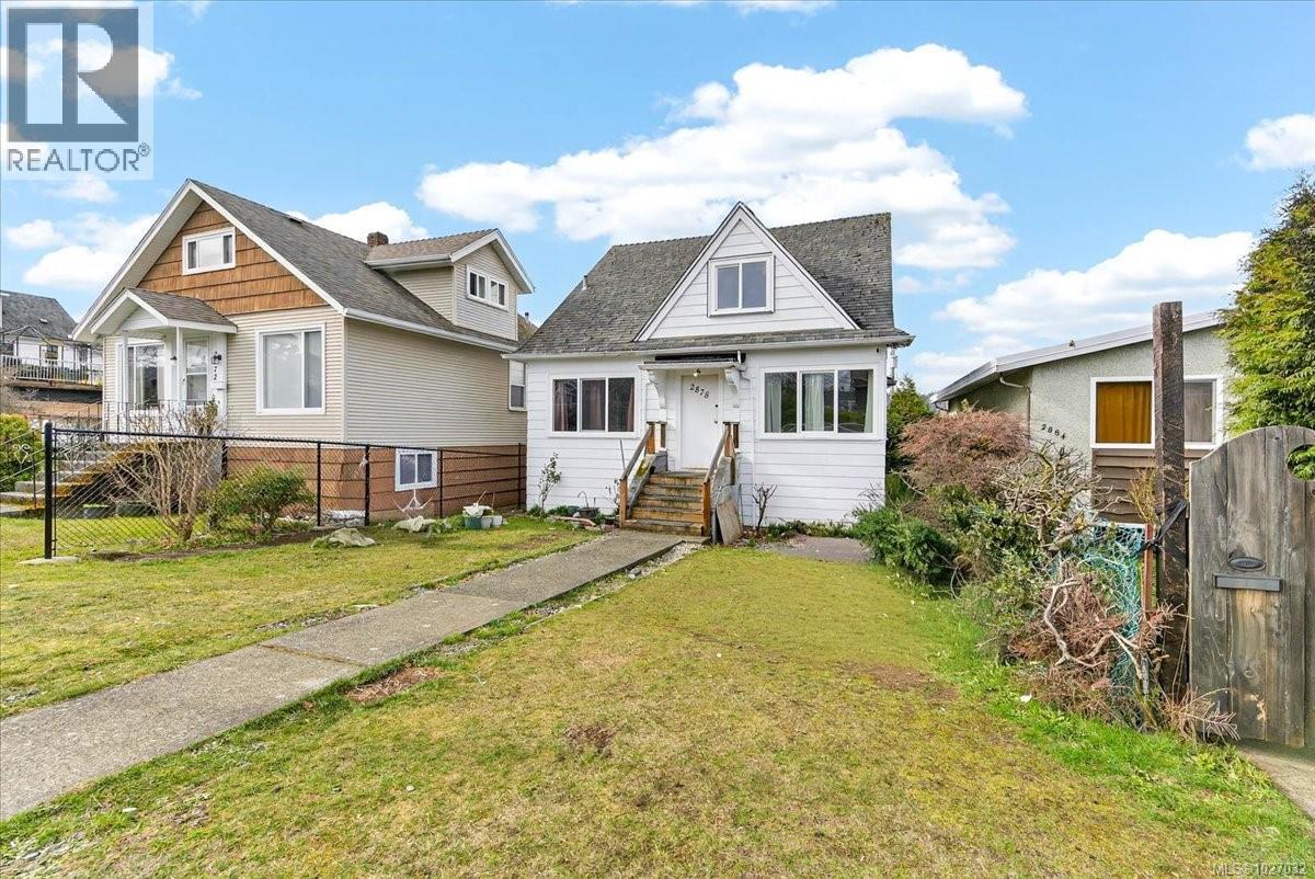 2878 2nd Ave - Photo 2 of 62, Port Alberni, British Columbia