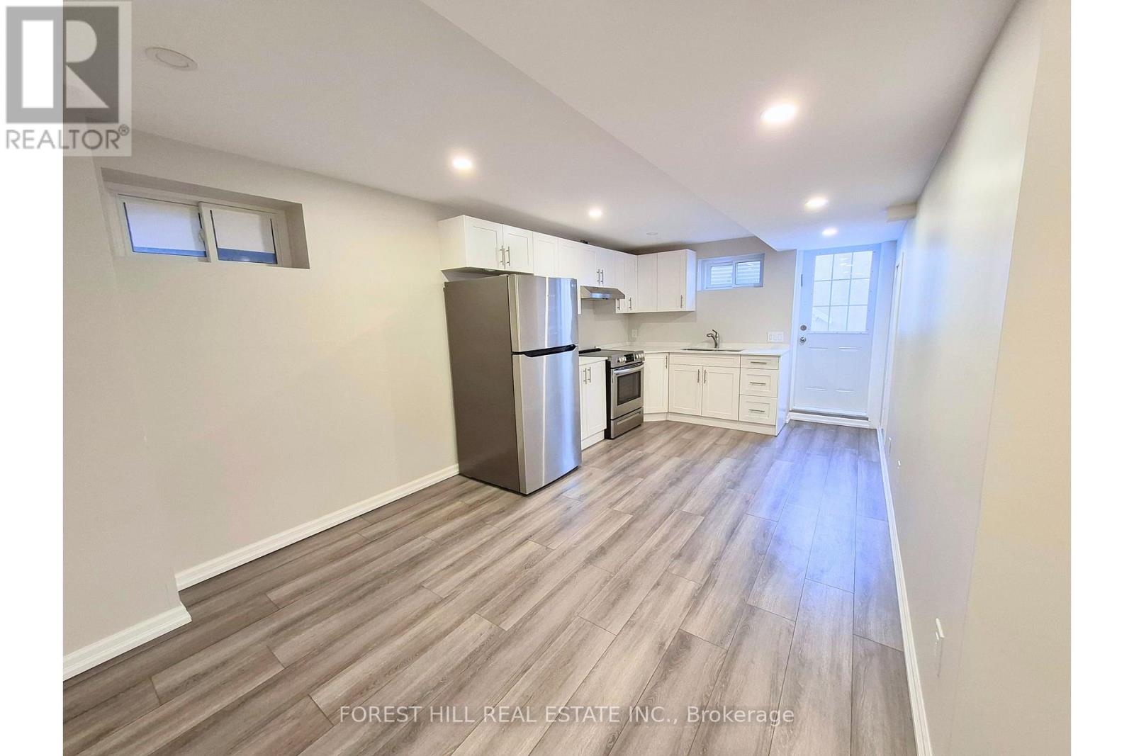 BSMT - 136 ESTHER CRESCENT - Photo 5 of 12, Vaughan (Crestwood-Springfarm-Yorkhill), Ontario