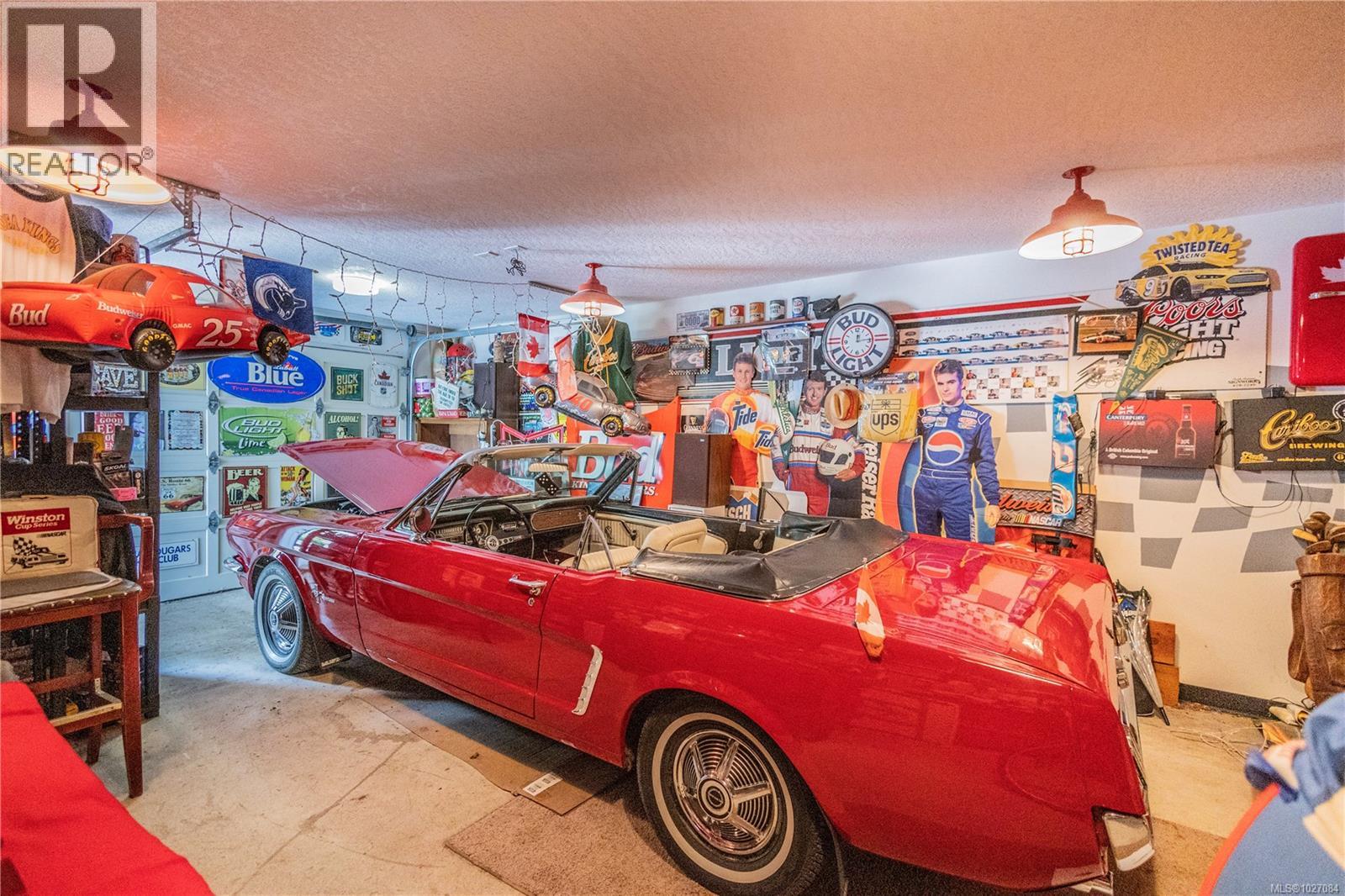  936 Walfred Road, Langford