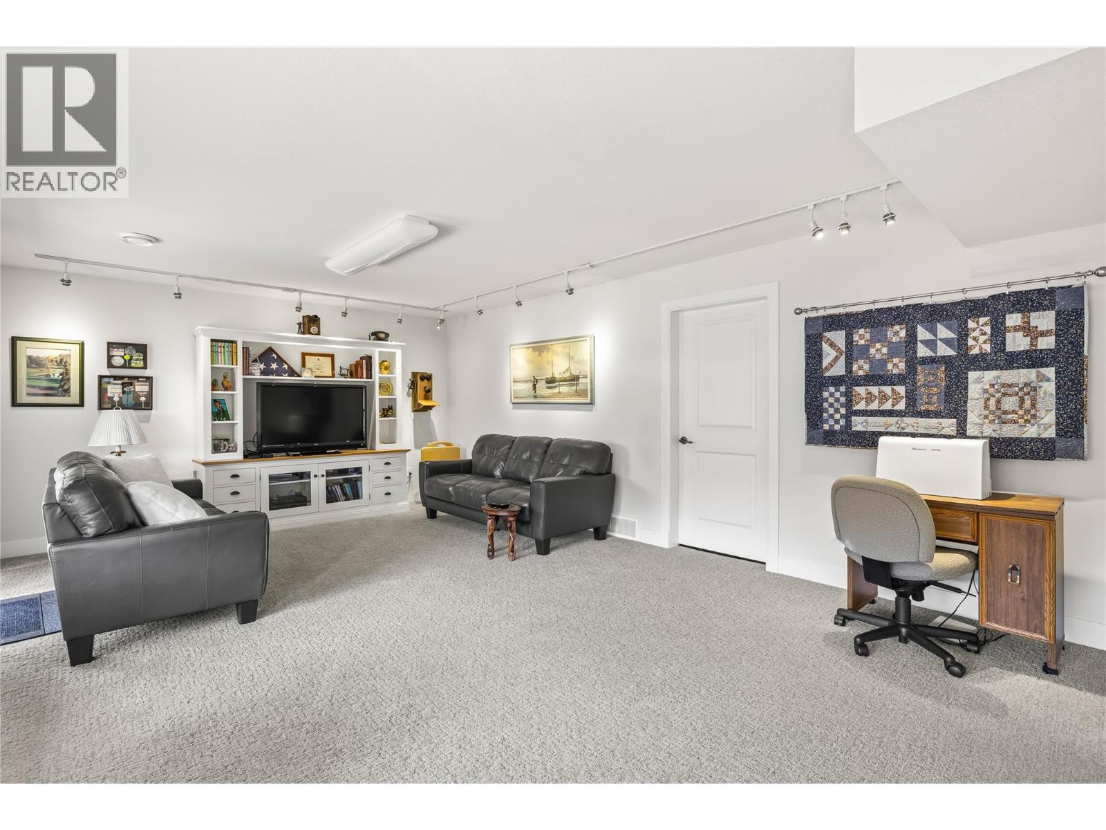  2194 Alvarado Trail, Westbank