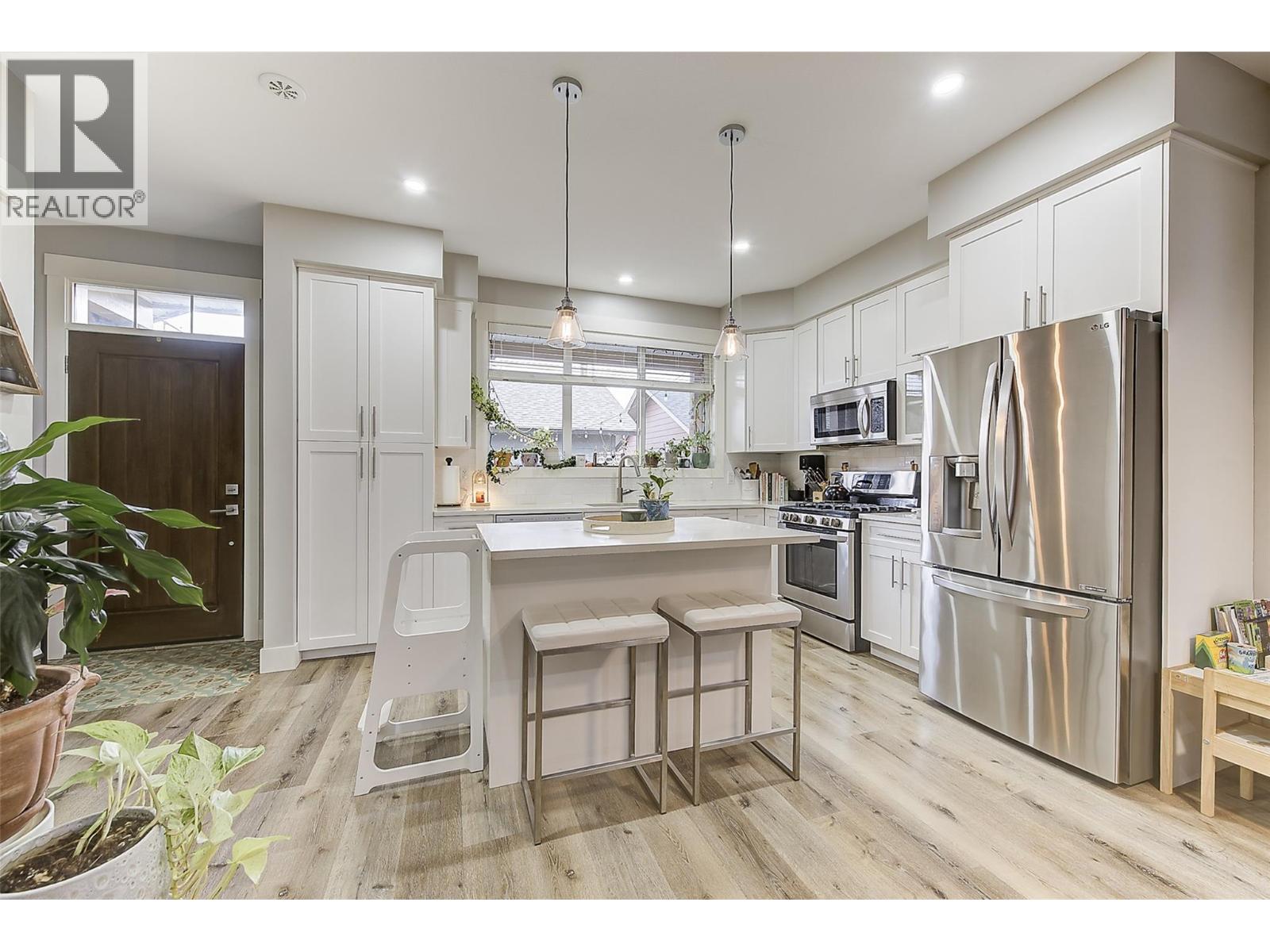  1940 Ethel Street, Kelowna