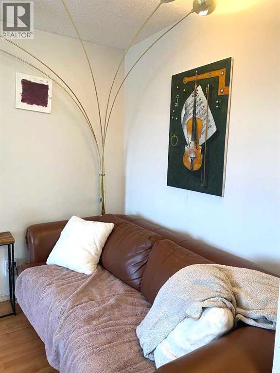 5209 60 Avenue North, Ponoka