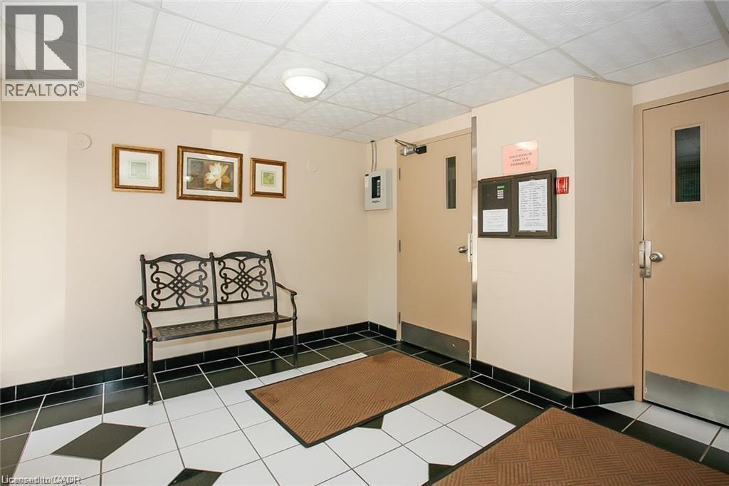 #305 24 MOOREGATE Crescent - 4