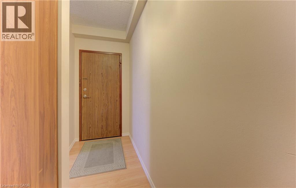 #305 24 MOOREGATE Crescent - 7