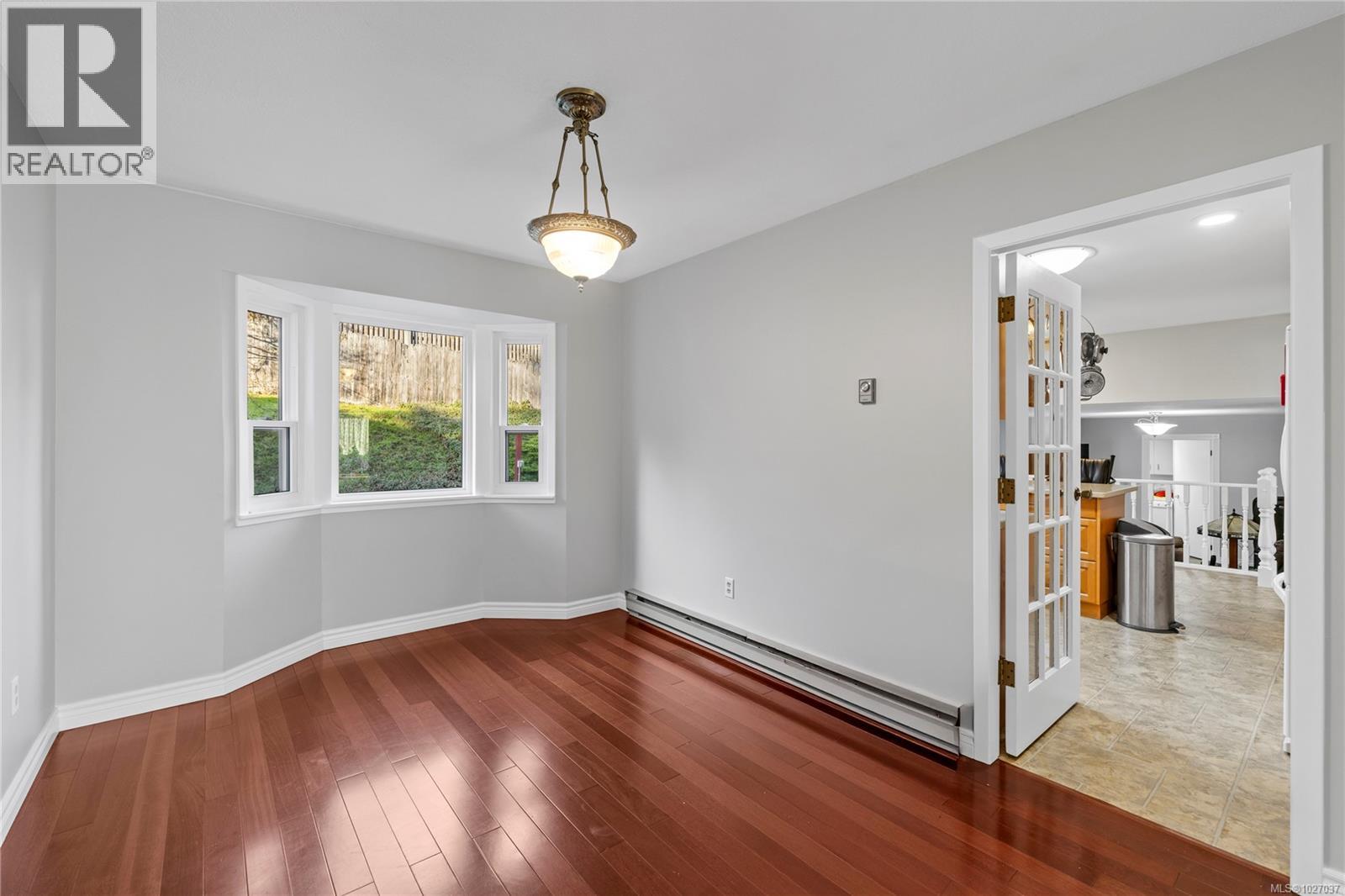 1448 ROSE ANN DR - 11