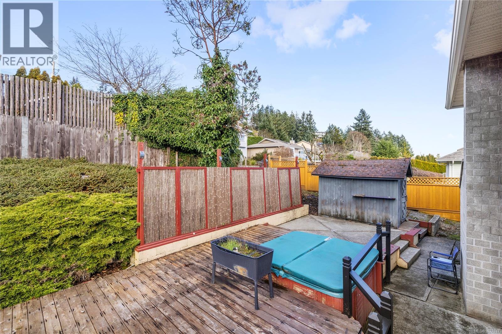 1448 ROSE ANN DR - 34