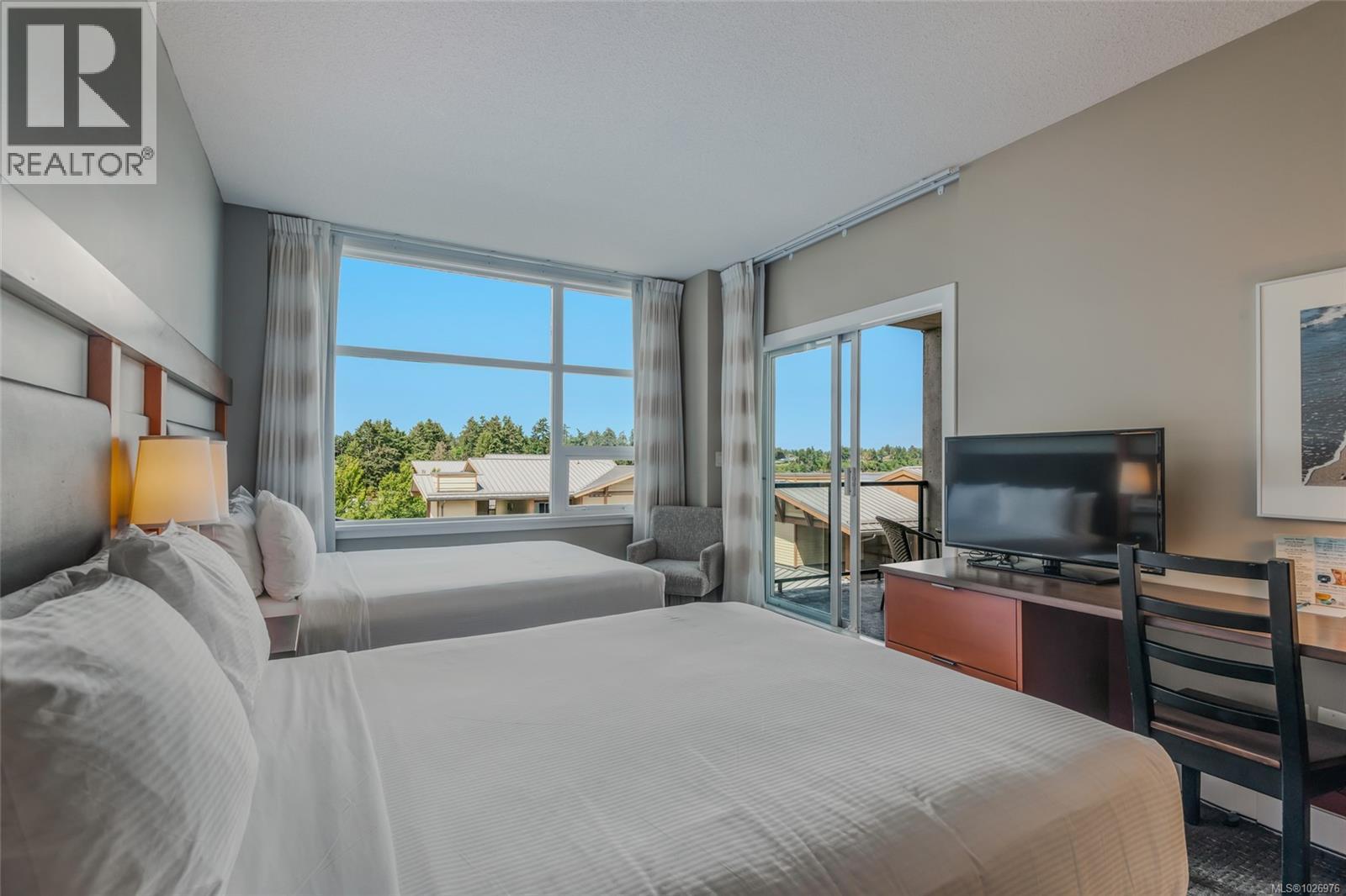 501/502C 181 Beachside Dr, Parksville