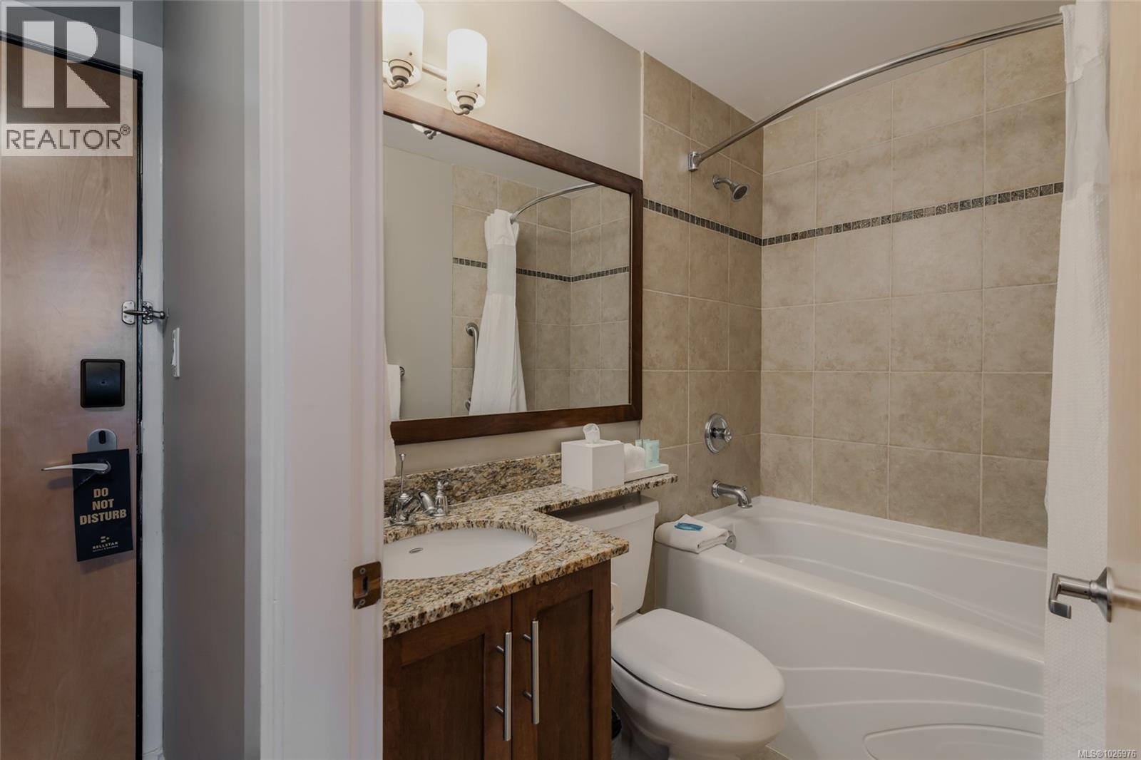 501/502C 181 Beachside Dr, Parksville