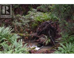 201 Grantville St, Salt Spring, BC V8K1P1 Photo 15