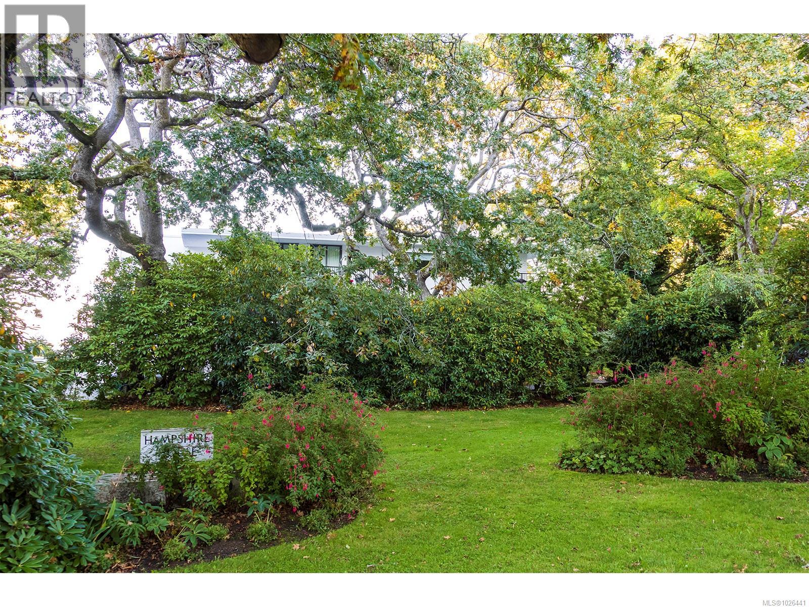 402 1159 Beach Drive, Oak Bay