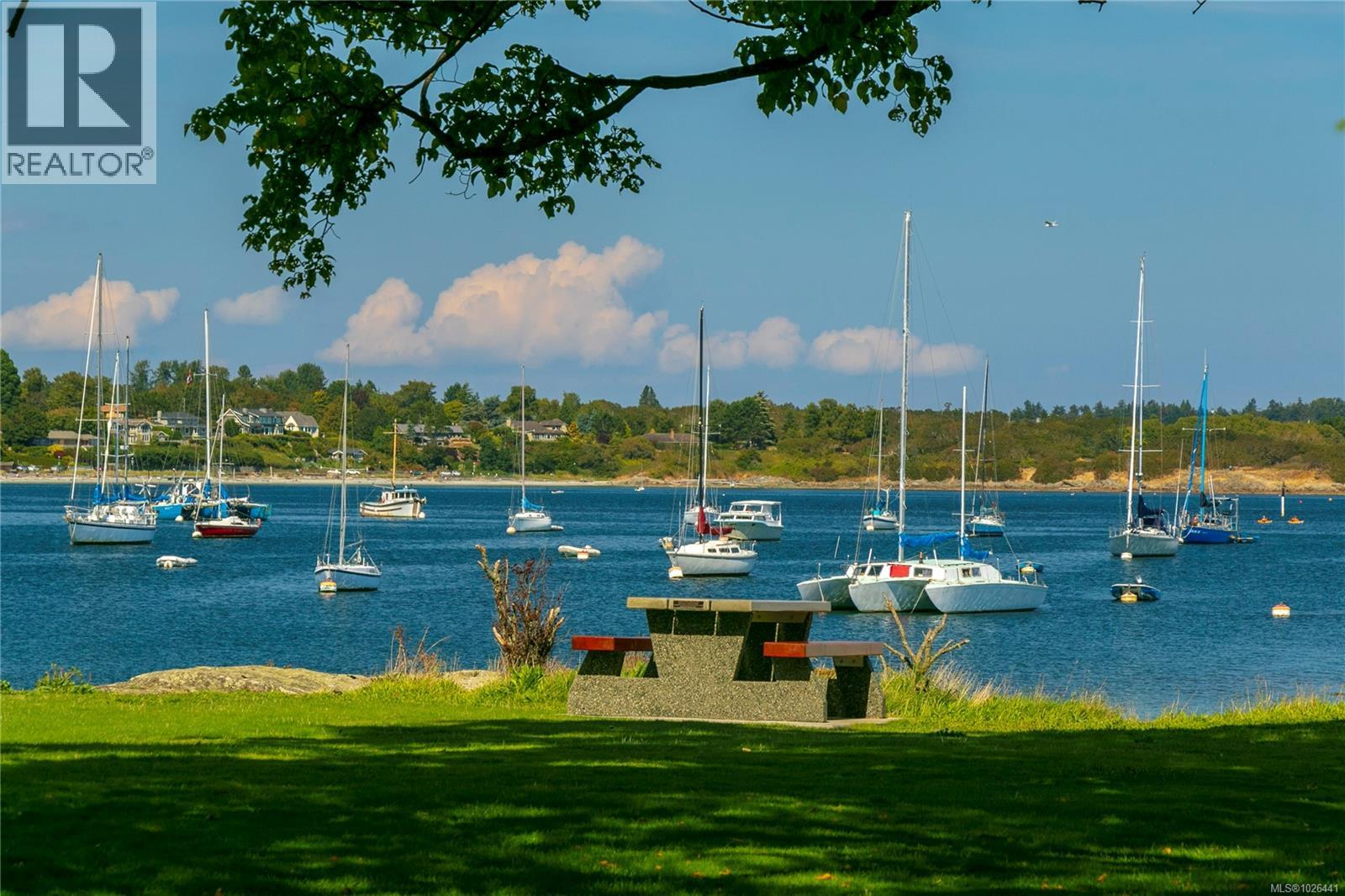 402 1159 Beach Drive, Oak Bay