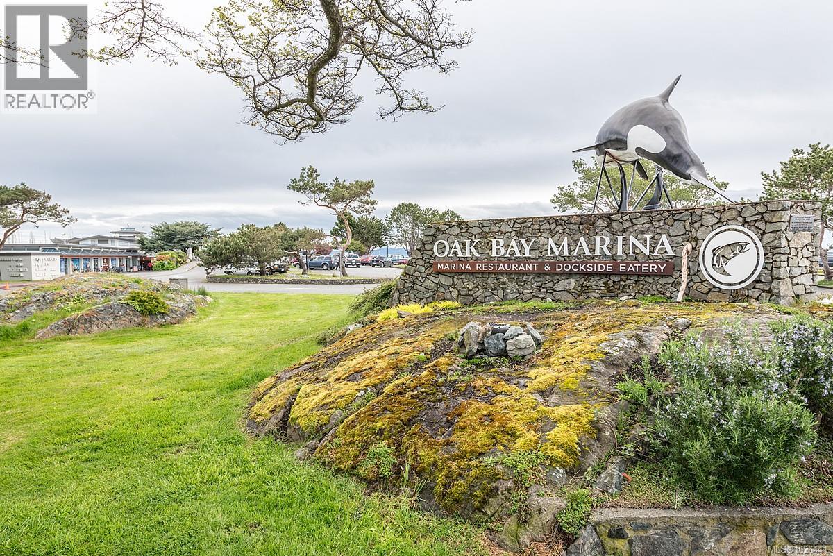 402 1159 Beach Drive, Oak Bay