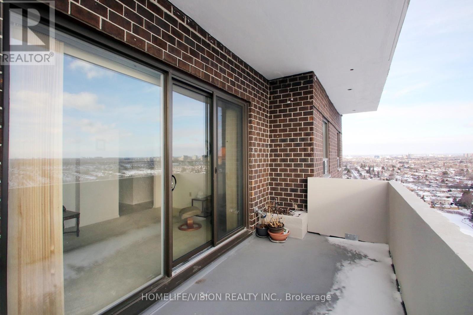 #2303 10 MUIRHEAD ROAD - 20
