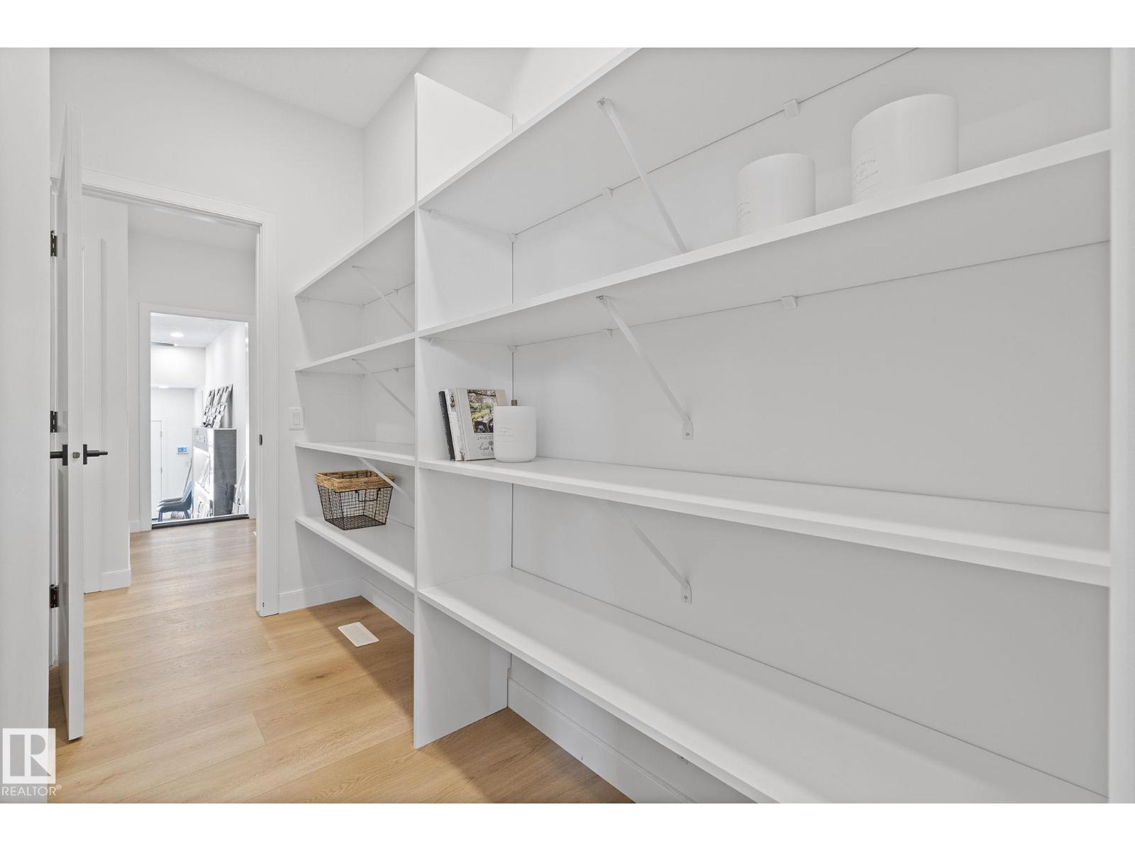 103 DANSEREAU WY - 17