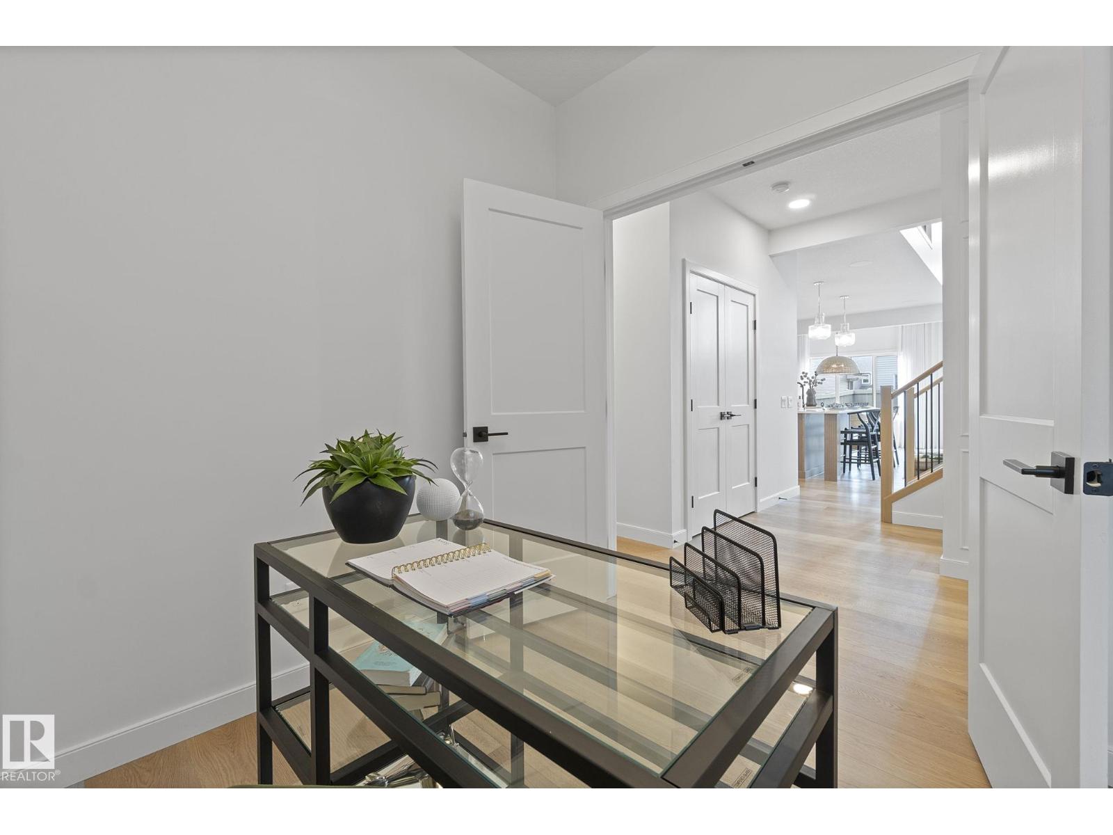 103 DANSEREAU WY - 22