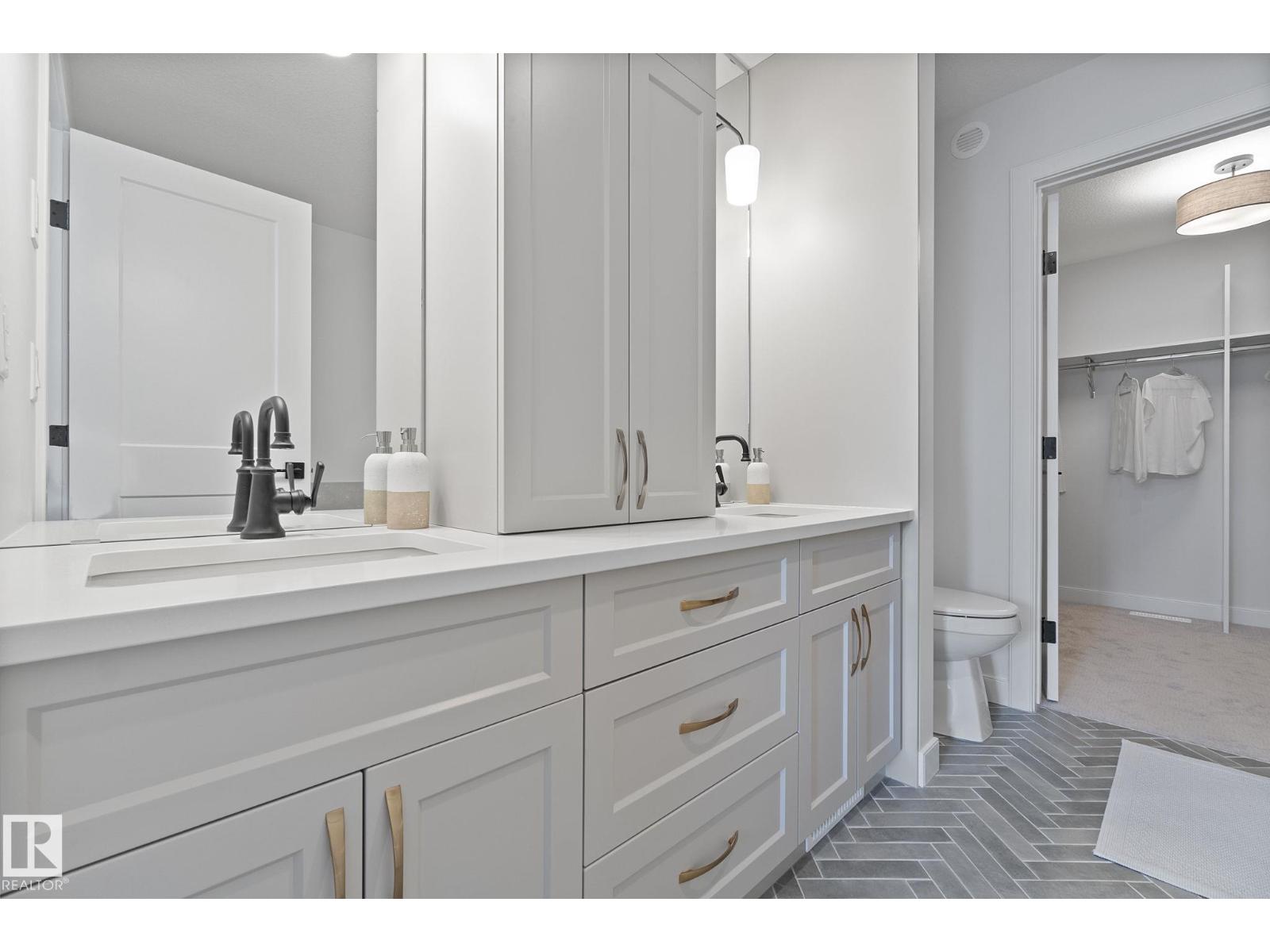 103 DANSEREAU WY - 30