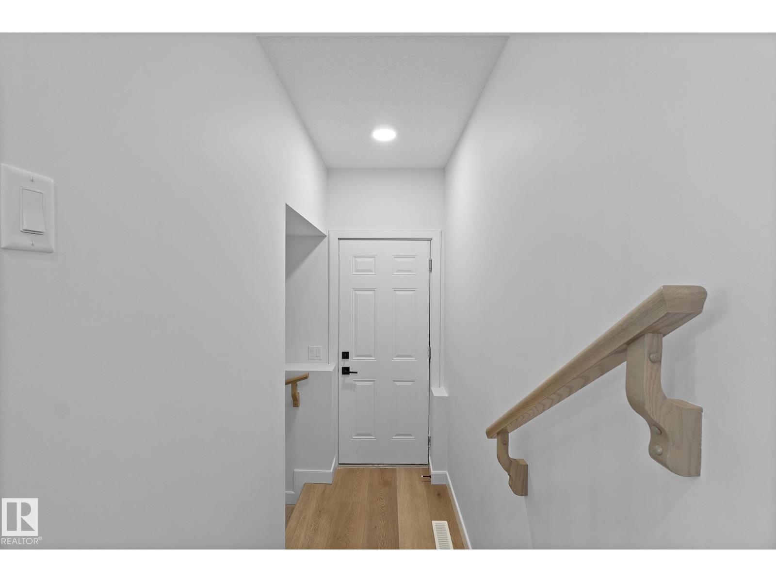 103 DANSEREAU WY - 41