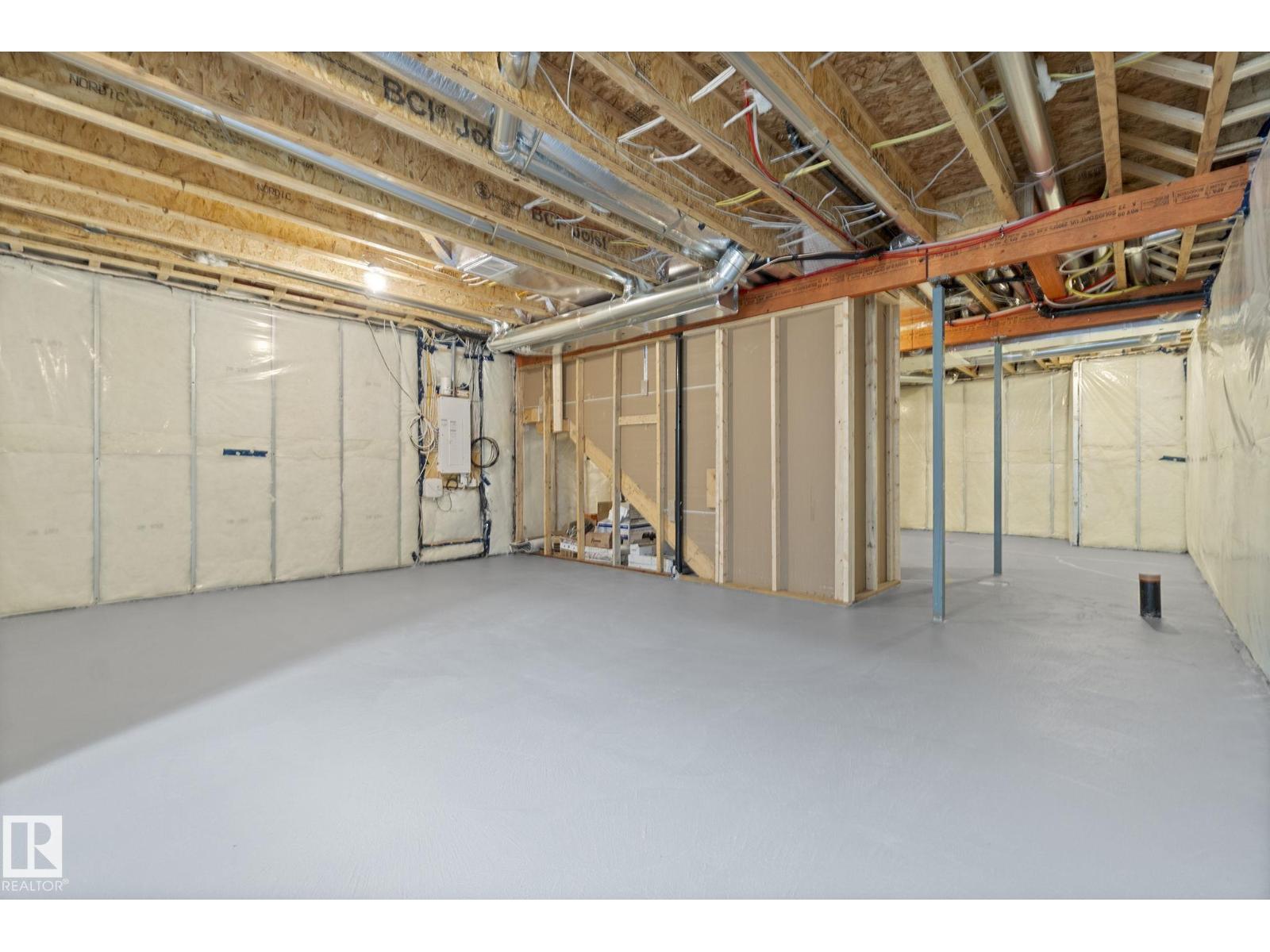 103 DANSEREAU WY - 45