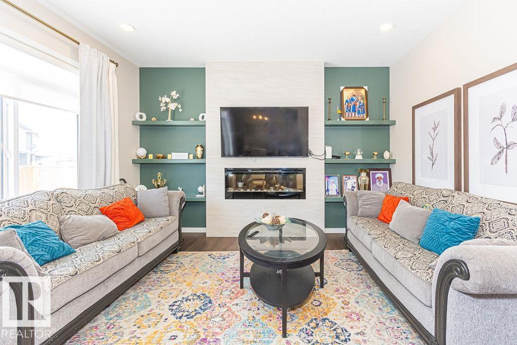 3128 13 AV NW - 13